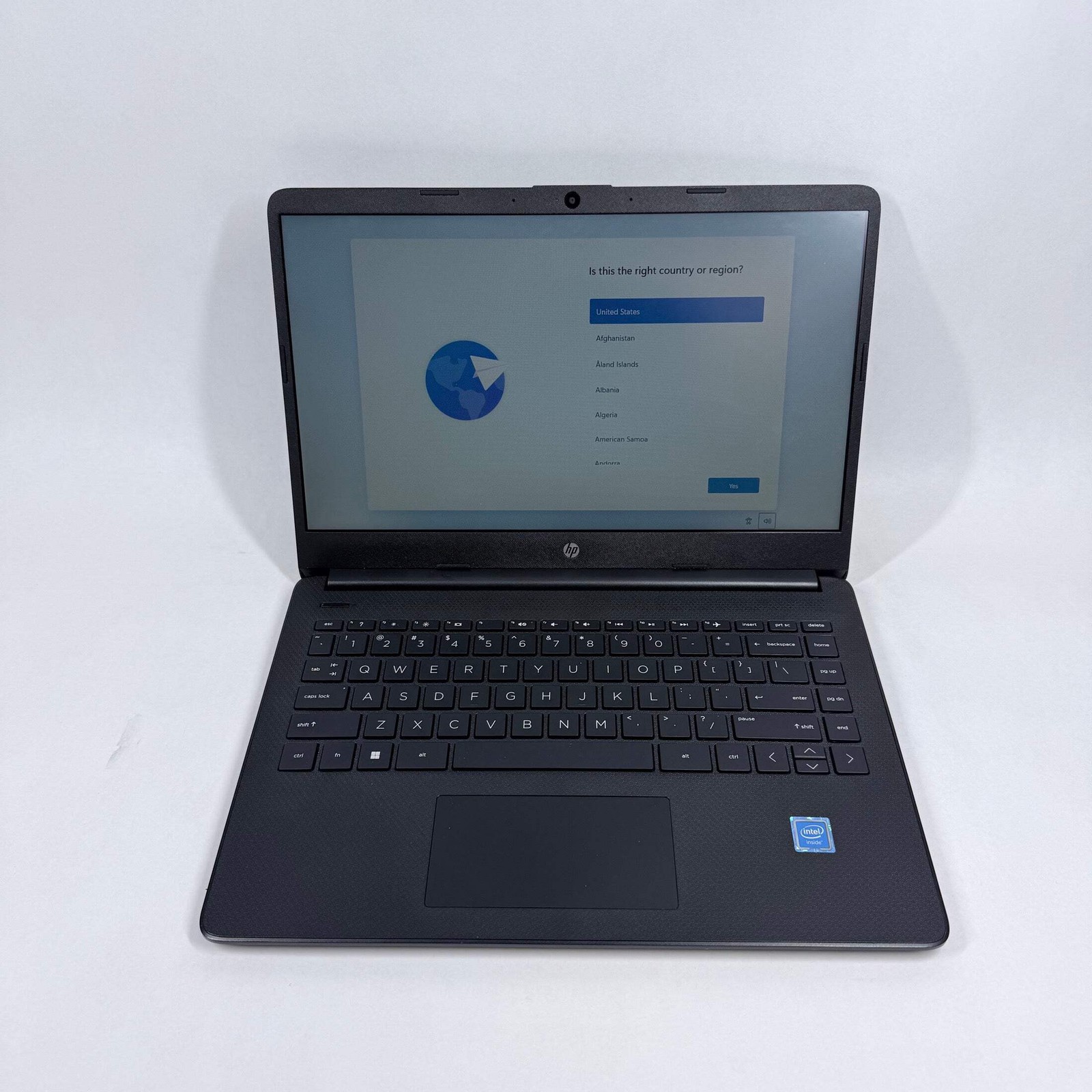 HP Laptop 14-DQ0761DX 14″ Celeron N4120 2.6GHz 4GB RAM 128GB SSD