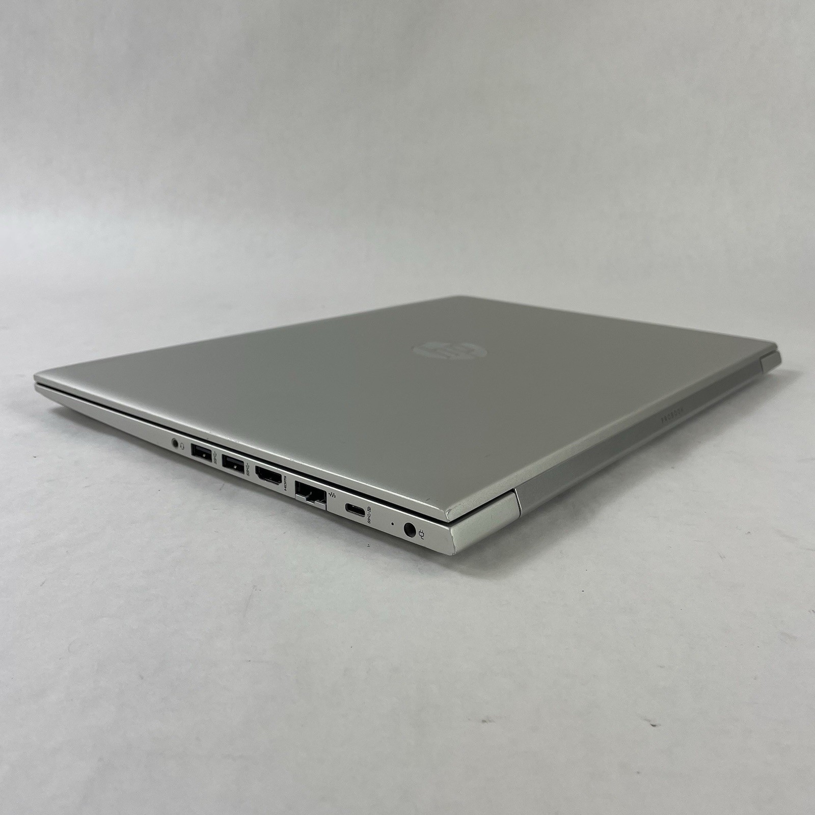 HP ProBook 450 G6 15.6″ i5-8265U 1.60 GHz 8 GB RAM No SSD No OS No AC