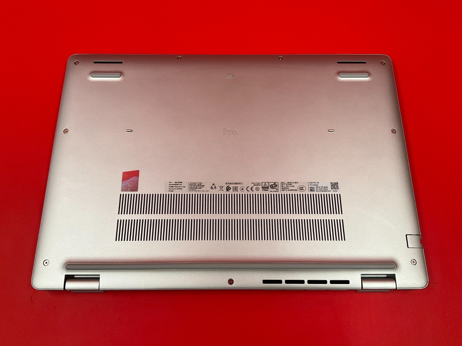 Dell Pro 16 Laptop U5-235U 32GB 512GB BT5.3 WiFi6E 16WU W11P 3HN1W