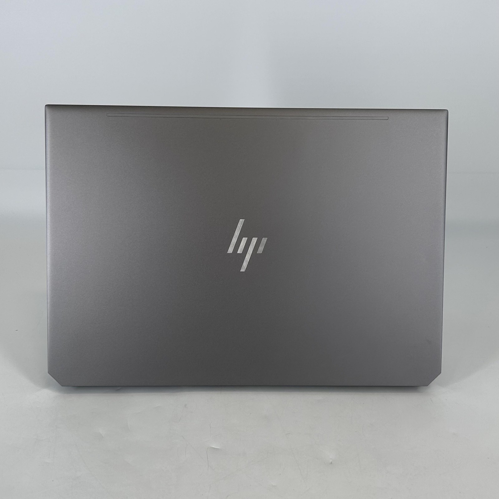 HP ZBook Studio G5 15.6 4K i7-8665U 1.90GHz 32GB 512GB SSD Quadro P1000