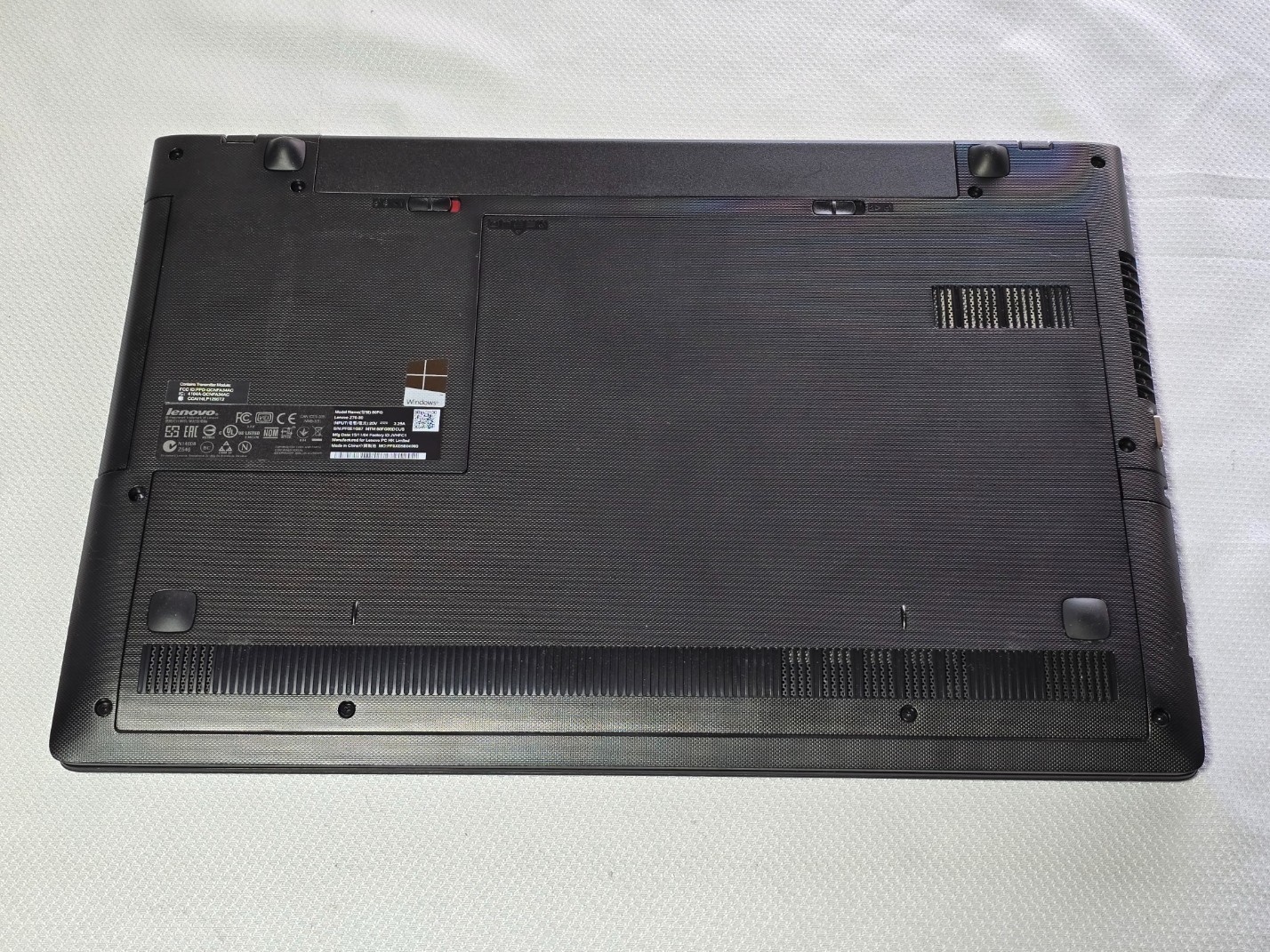 Lenovo Z70-80 17.3″ Laptop GT840m GPU Intel i7 2.4GHz