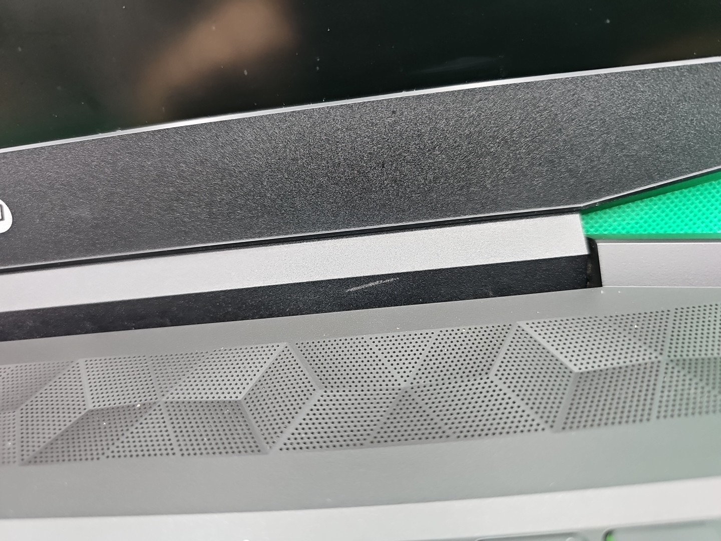 HP Pavilion Gaming Laptop 15-ec0xxx AMD Ryzen 5 8GB 512GB HDD 256GB SSD GTX 1050