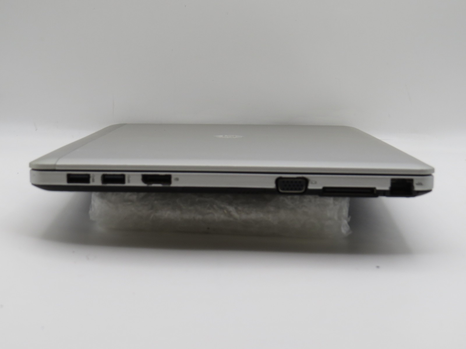 HP EliteBook 9470m i5-3427U @ 1.8GHz 16GB DDR3 256GB SSD 14″ No OS/AC