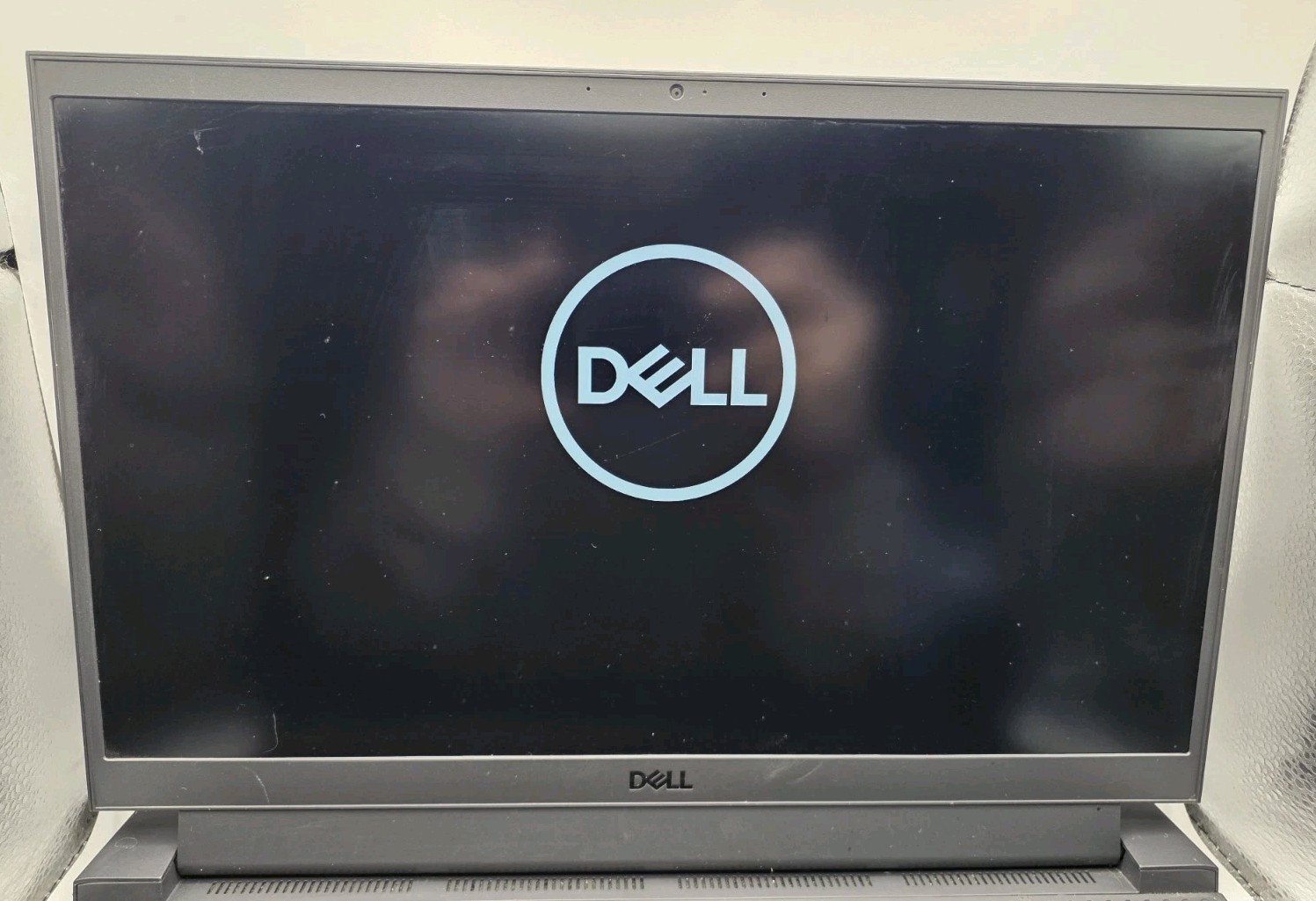 Dell G15 5511 15.6 Gray 165Hz Intel Core i7-11800H 16GB 512 GB SSD RTX 3050 Ti