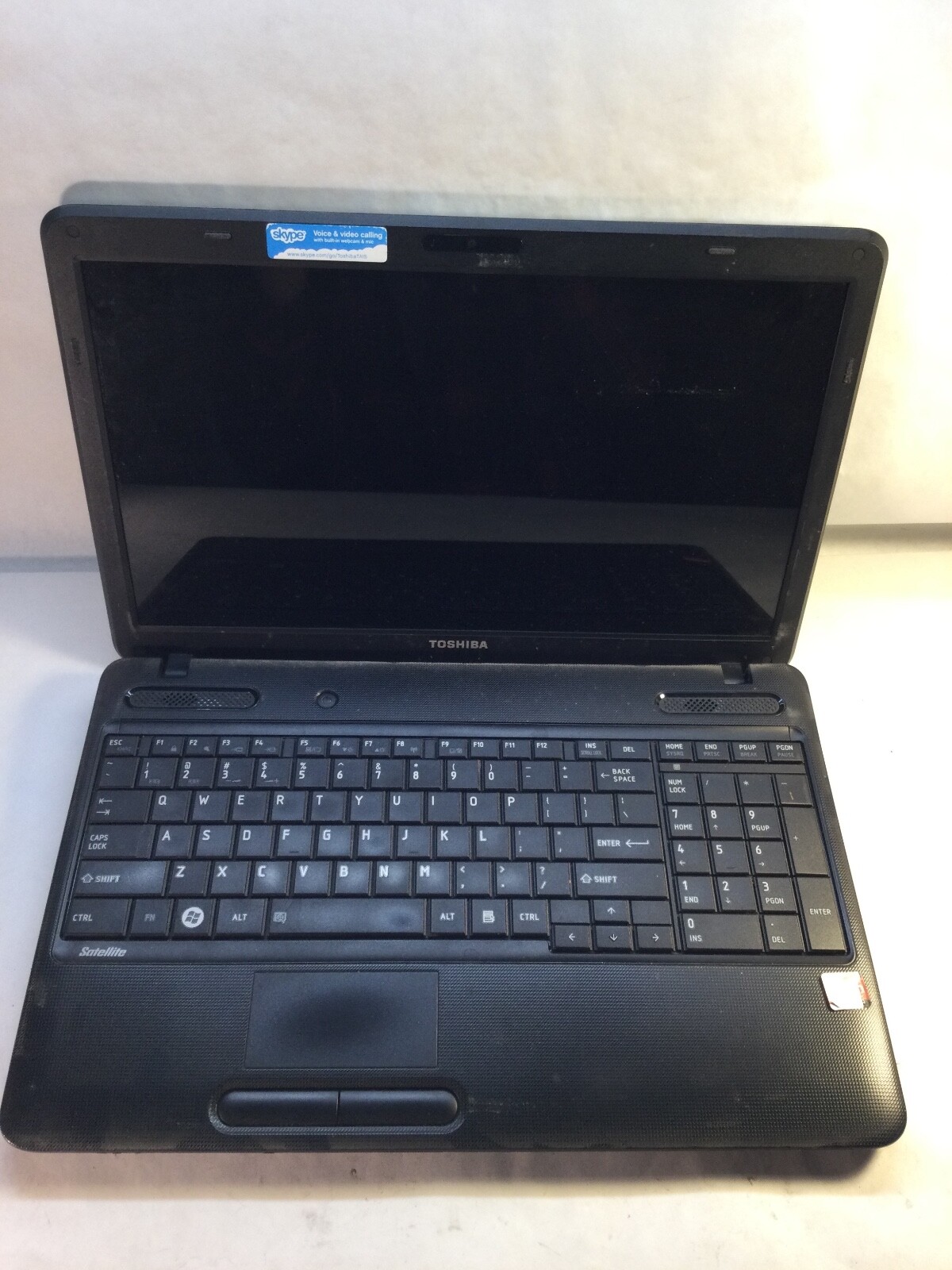 Toshiba Satellite C655D 15″ Laptop AMD E-240 -DOES NOT POWER – MZ