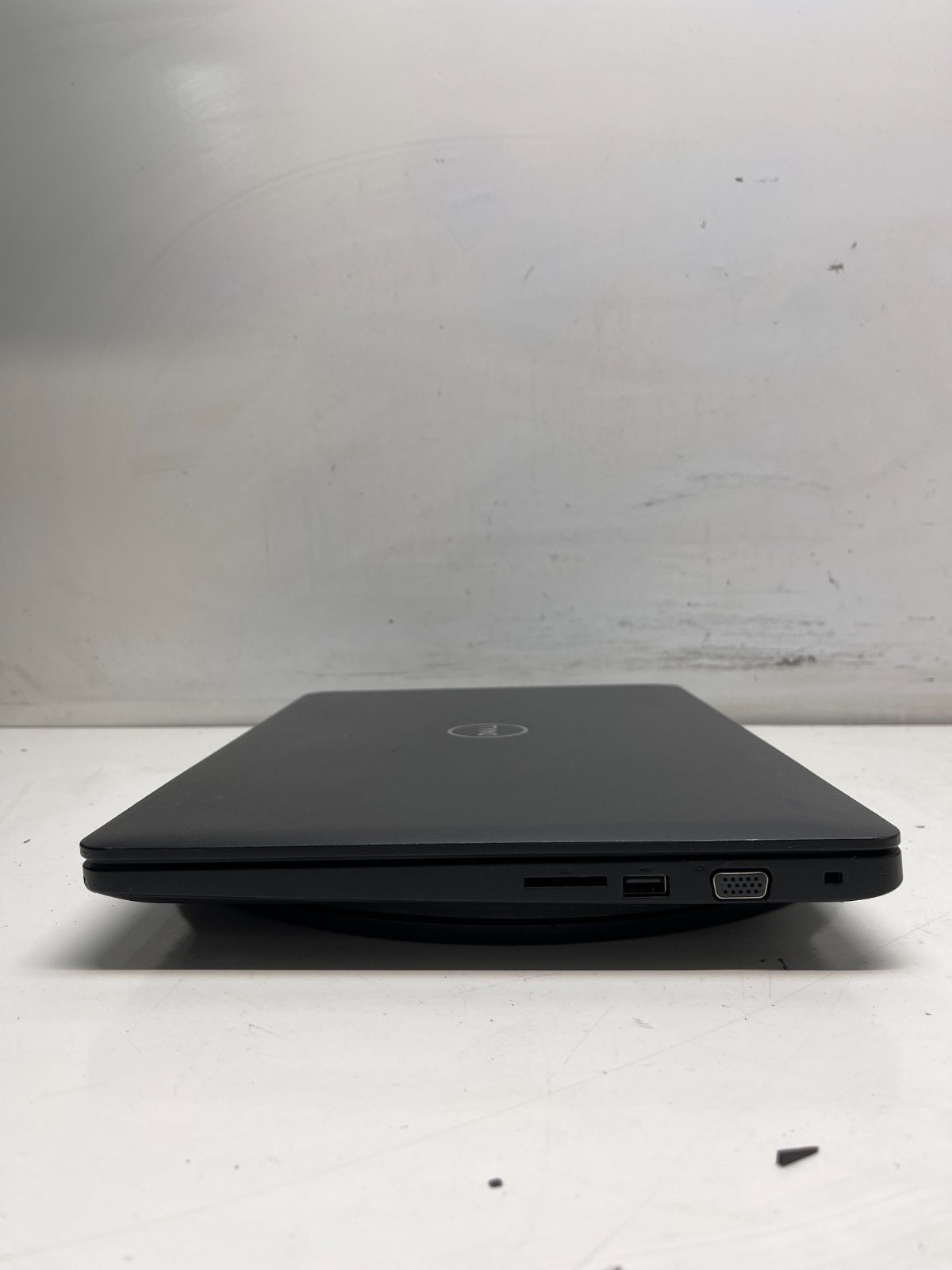 Dell Latitude 3380 Intel Core i3-6006U NO HDD