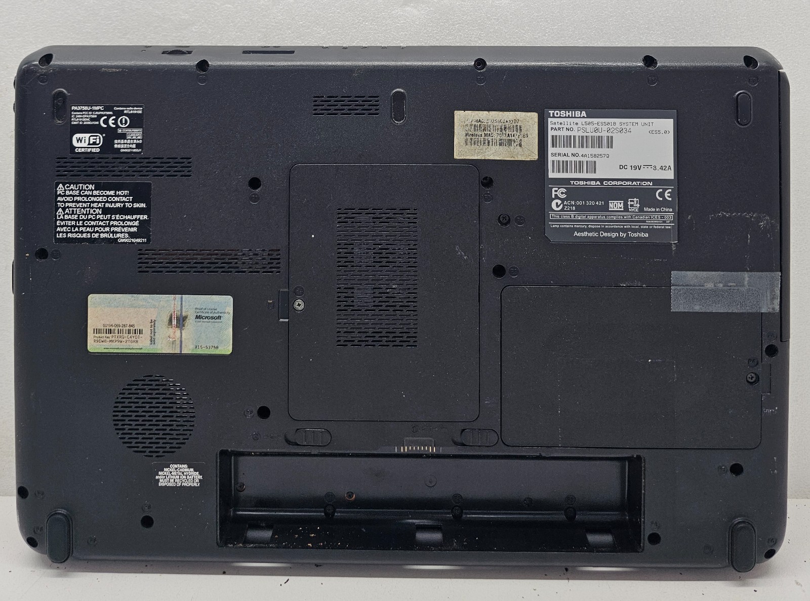 Toshiba Satellite L505 Laptop Intel Dual Core T4400 3GB Ram NO HD/OS/BATT (FL)