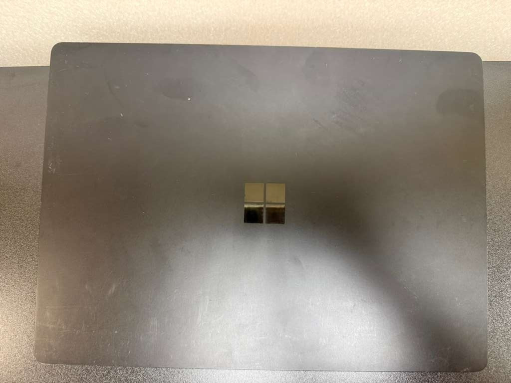 Microsoft Surface Laptop 3 i5 8GB Black BROKEN LCD/No SSD
