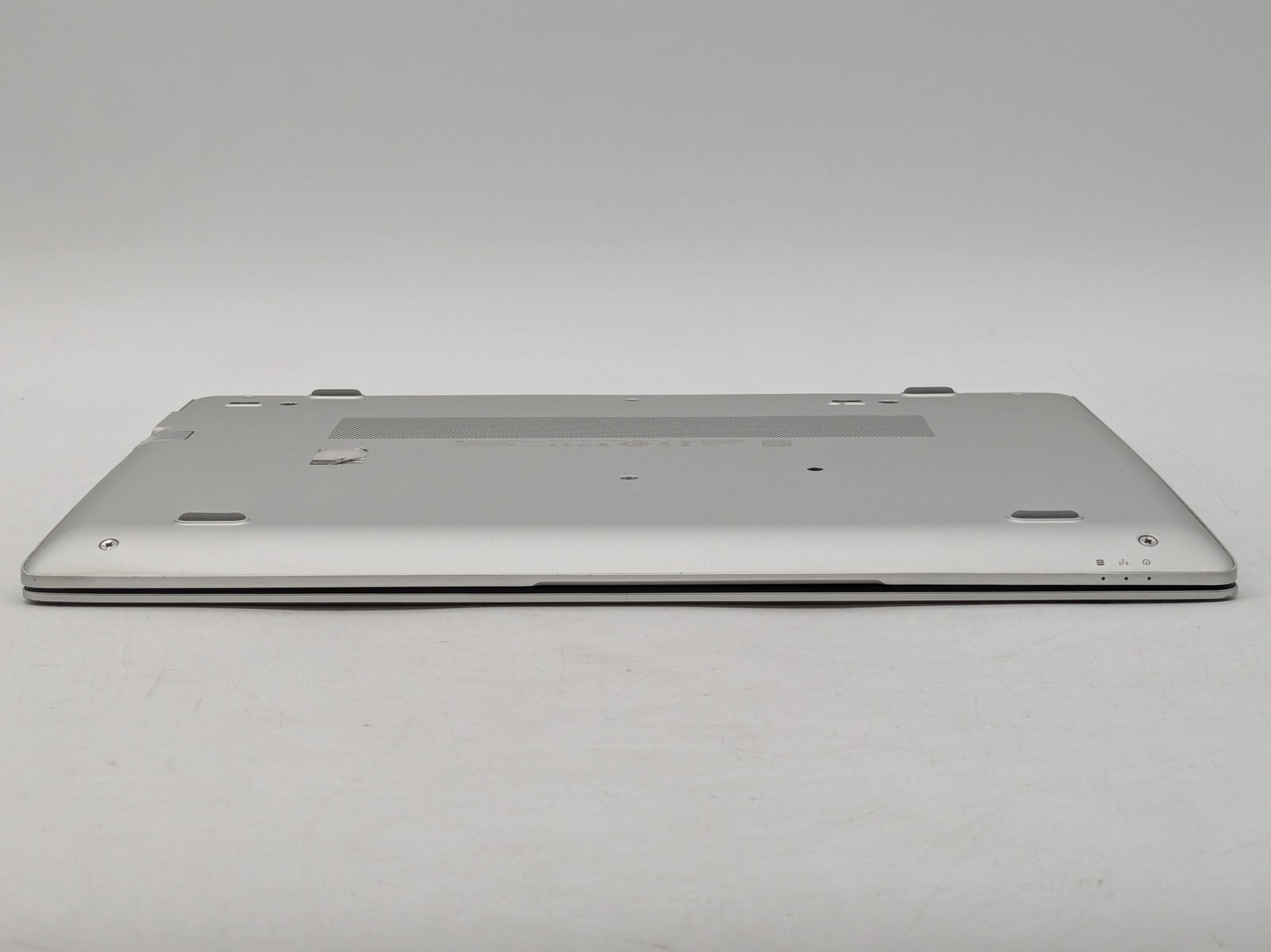 HP EliteBook 840 G5 14″ FHD I7-8650U Backlit FP Reader *READ*