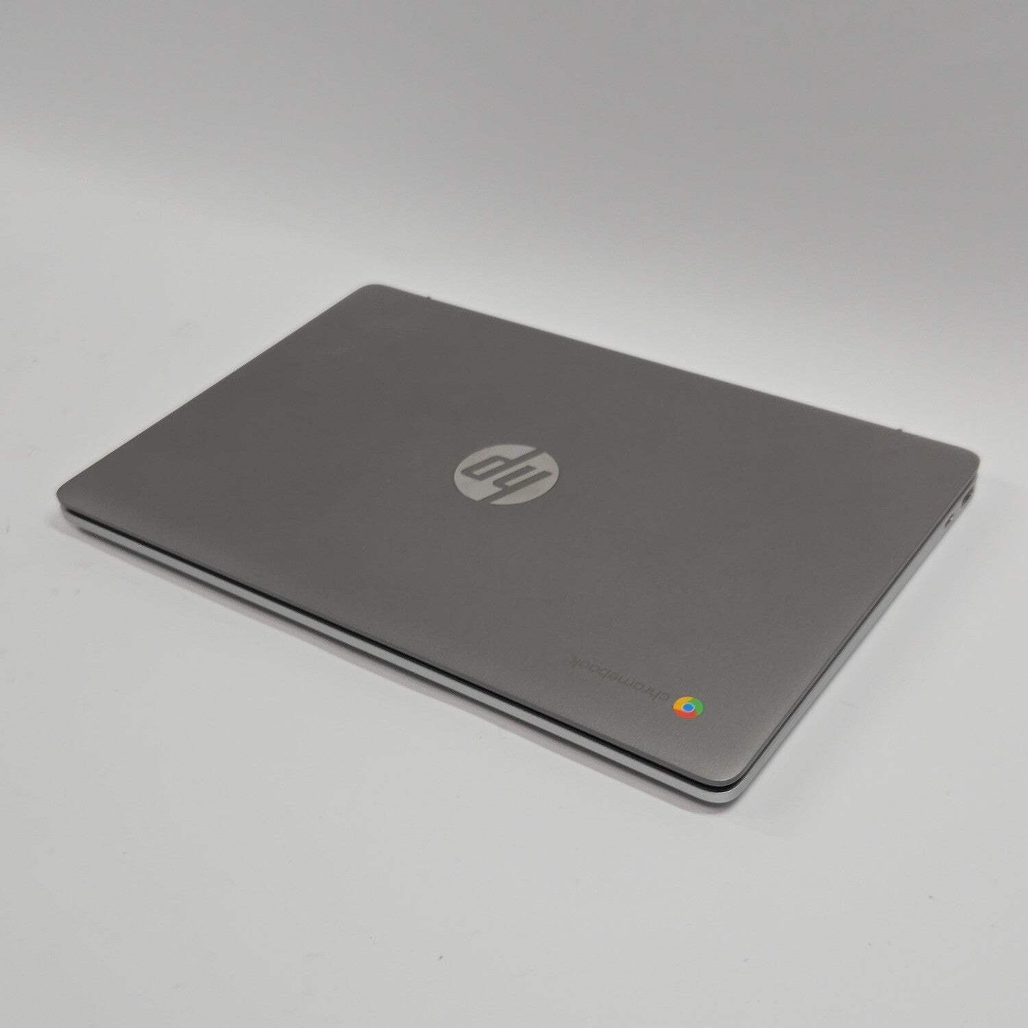 HP Chromebook 14A-NA0052TG 14″ Celeron N4120 1.1GHz 4GB RAM 64GB SSD