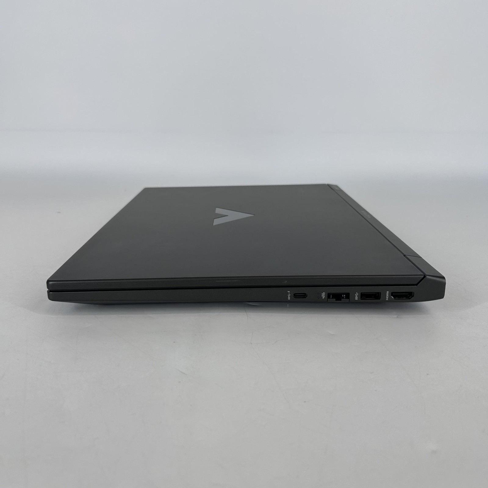 HP Victus 15.6 144Hz FHD 2.0 GHz Ryzen AI 7 350 32GB 1TB SSD RTX 5060 Excellent