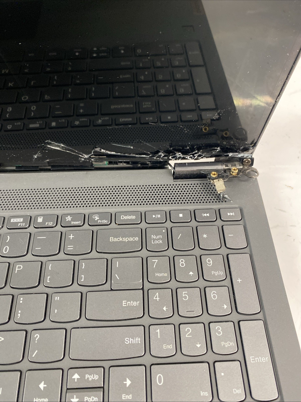 LENOVO IDEAPAD FLEX 5 15ITL05 I7 8GB RAM NO SSD NVIDIA GPU – Read