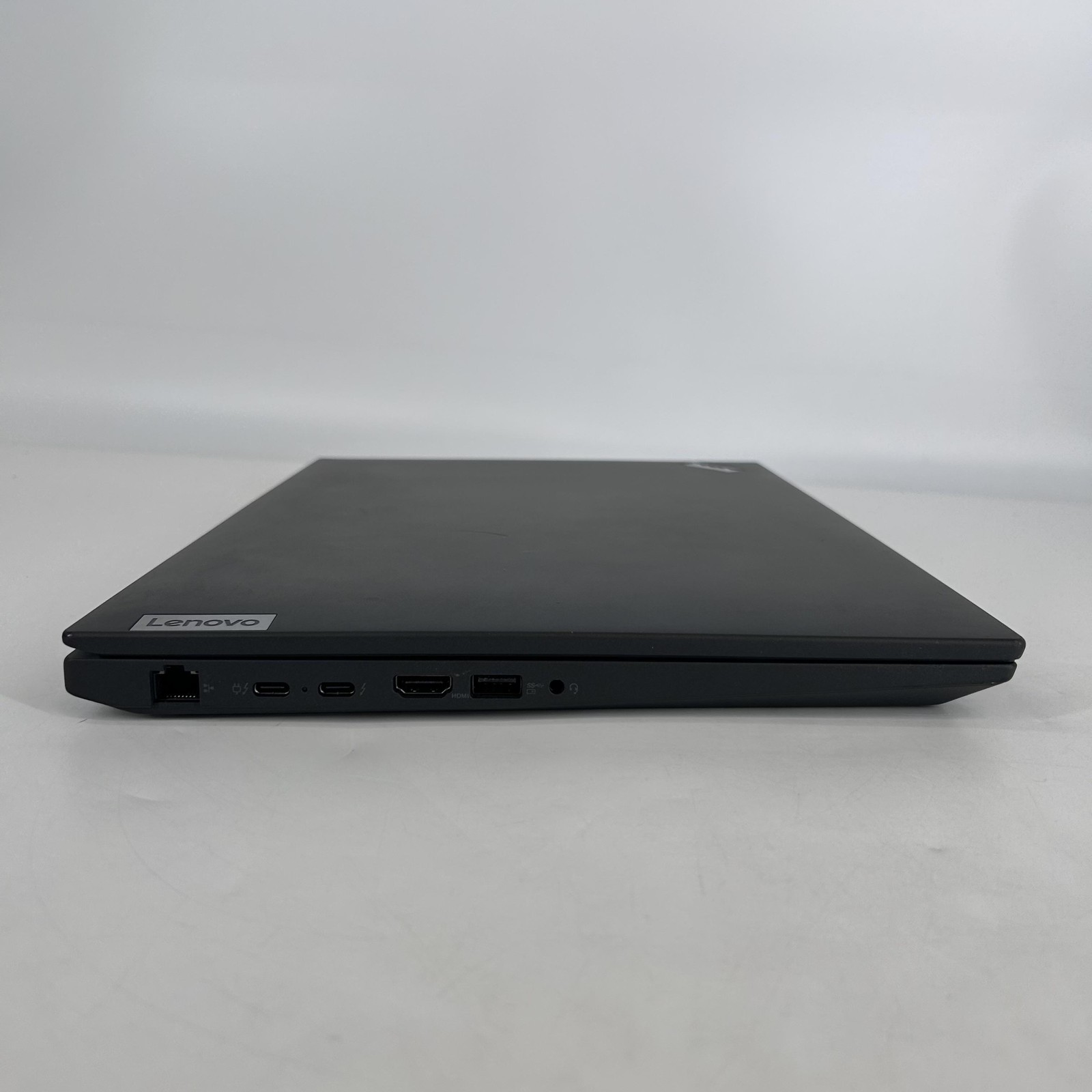Lenovo ThinkPad P16s Gen 2 FHD+ 2.2 GHz i7-1360P 16GB 512GB SSD RTX A500