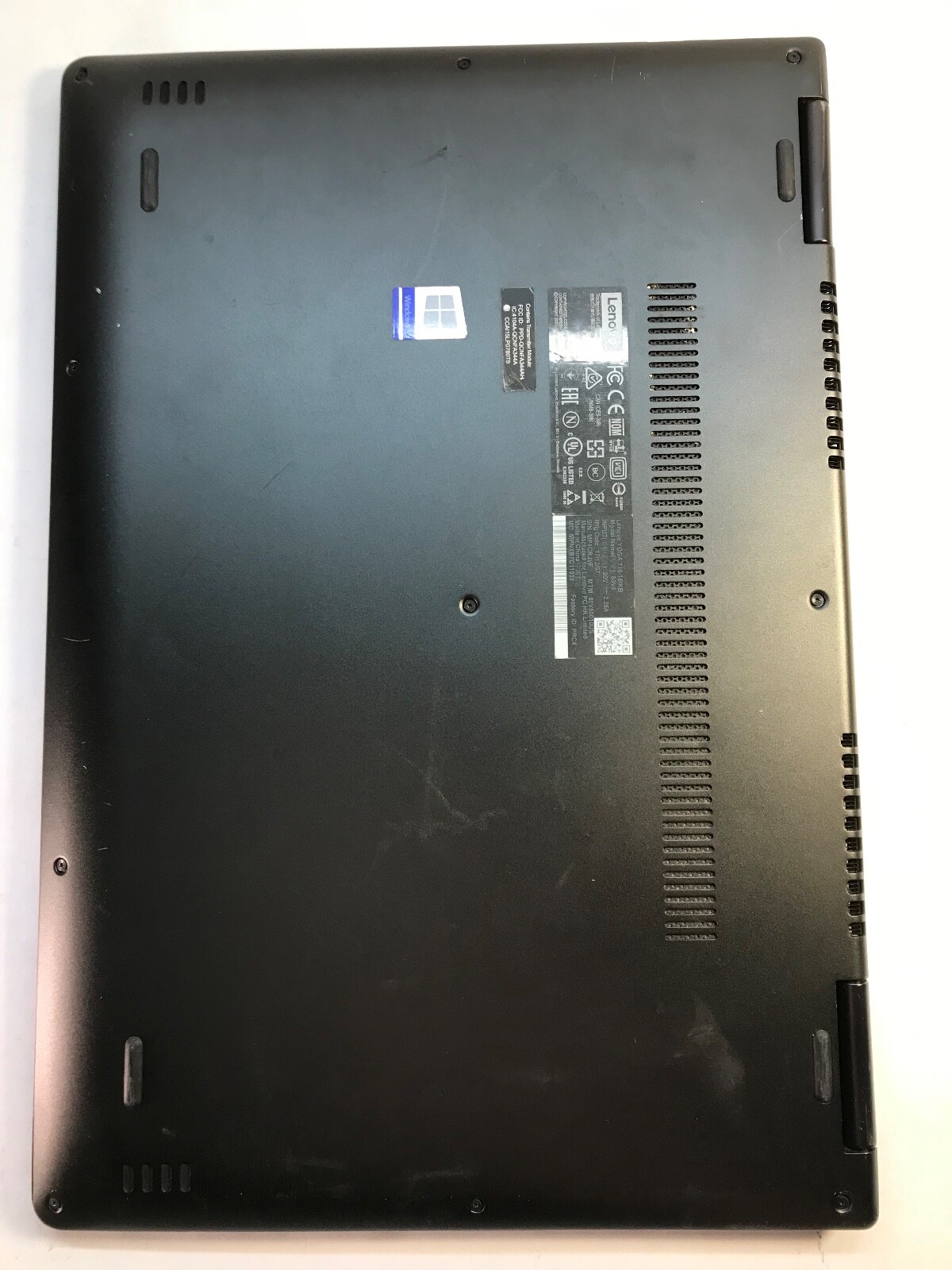 Lenovo ThinkPad Yoga 710-15 15″ Intel Core i5-7200U -POWERS/ CRACKED DISPLAY- MZ