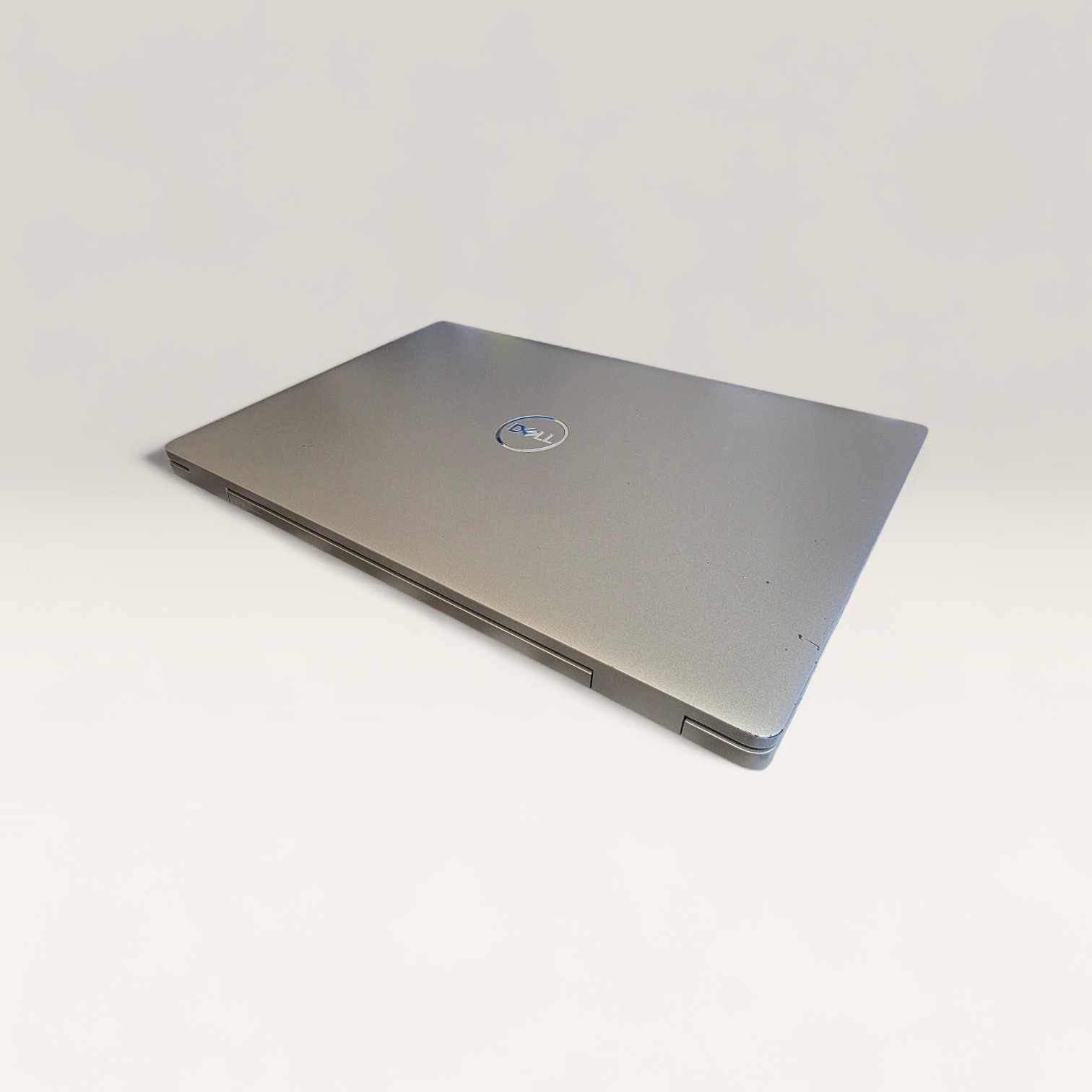 Dell Latitude 5521 15″ FHD Touchscreen i7-11850H 32GB Ram 512gb Win11