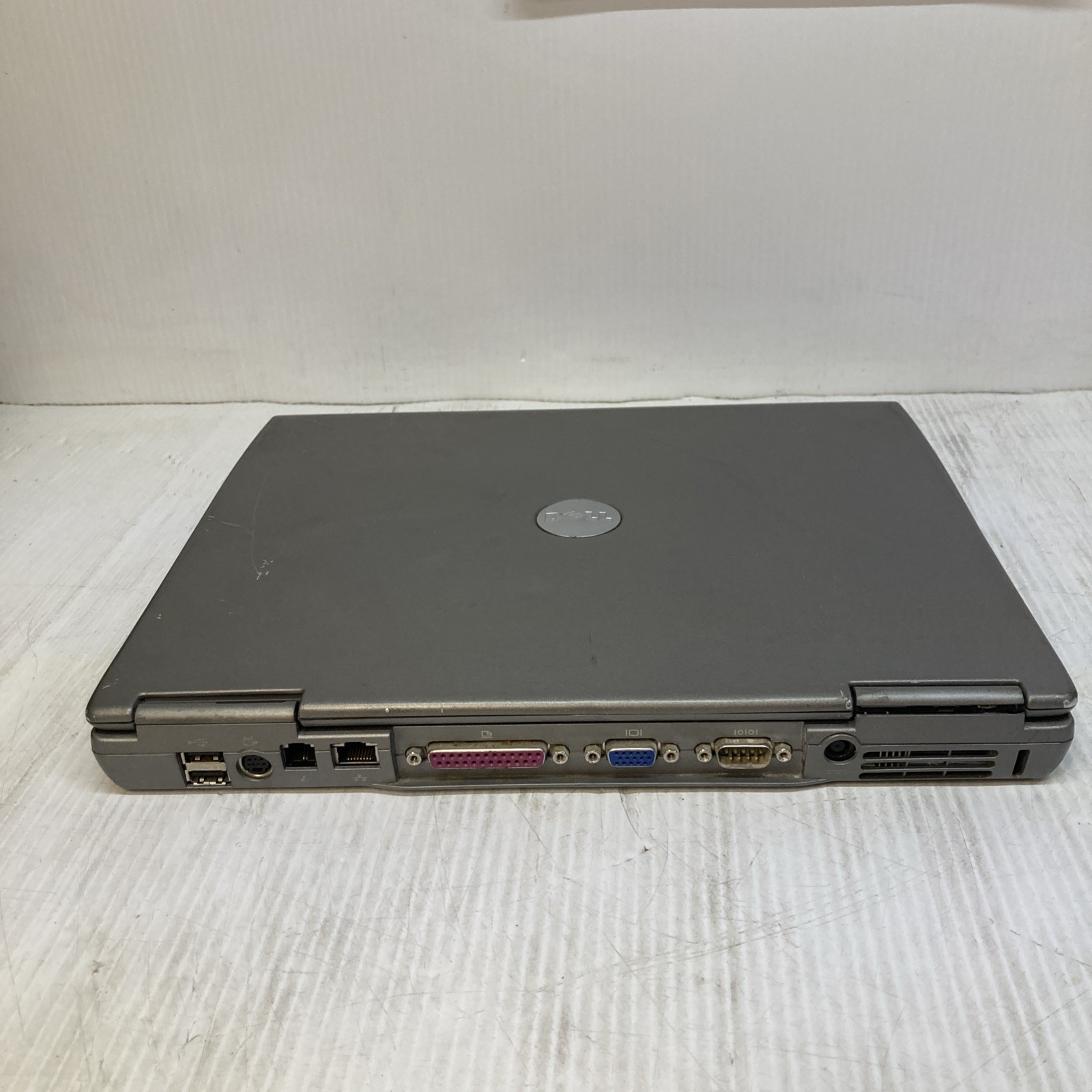 Dell Latitude D600 Intel Pentium M 1.6GHz 1 MB NO HDD Boot to BIOS
