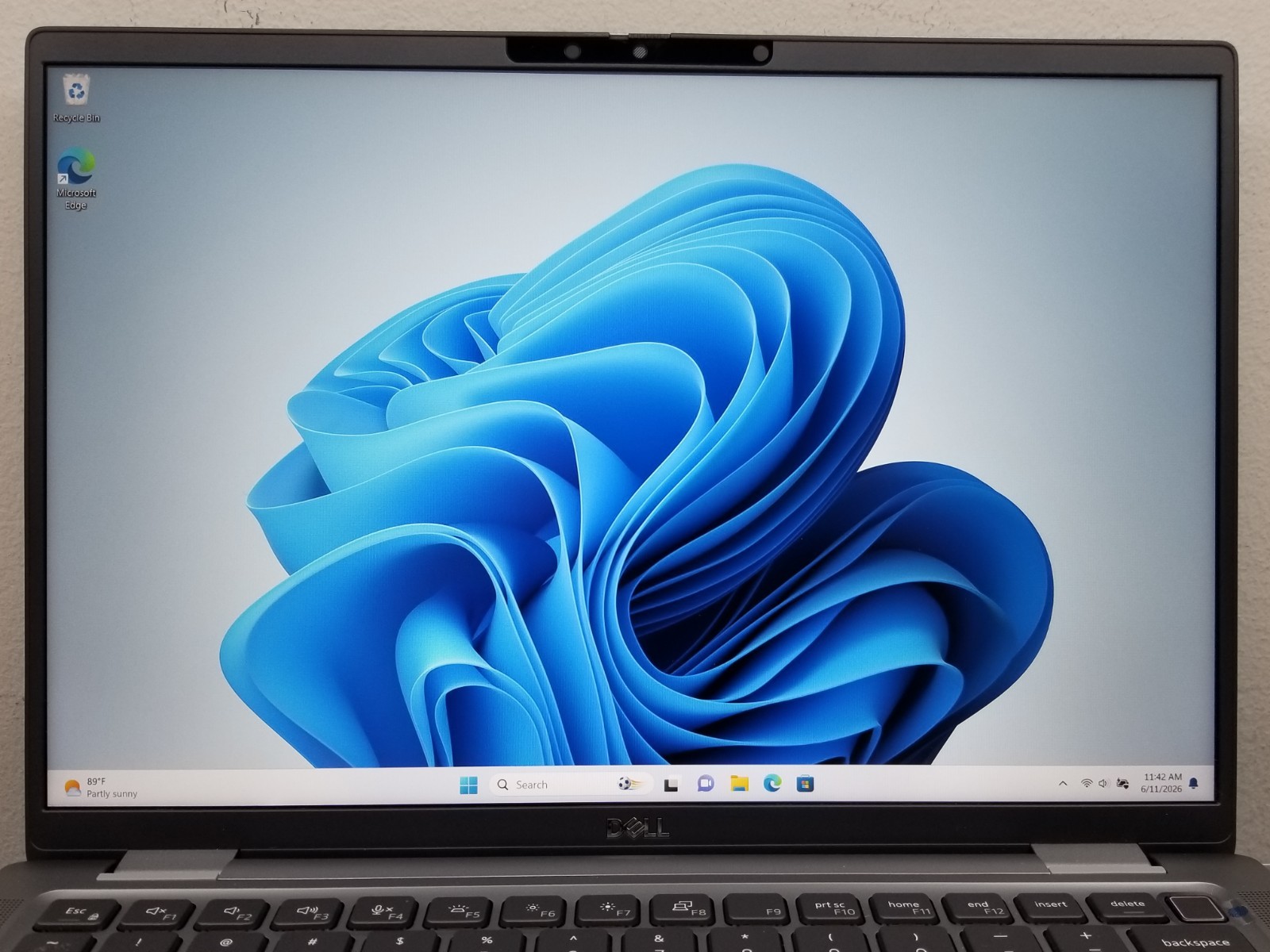 Dell Latitude 7450 14″ FHD+ Ultra 5-135U 4.4GHz 16GB RAM 256GB NVMe Win11P WRNTY