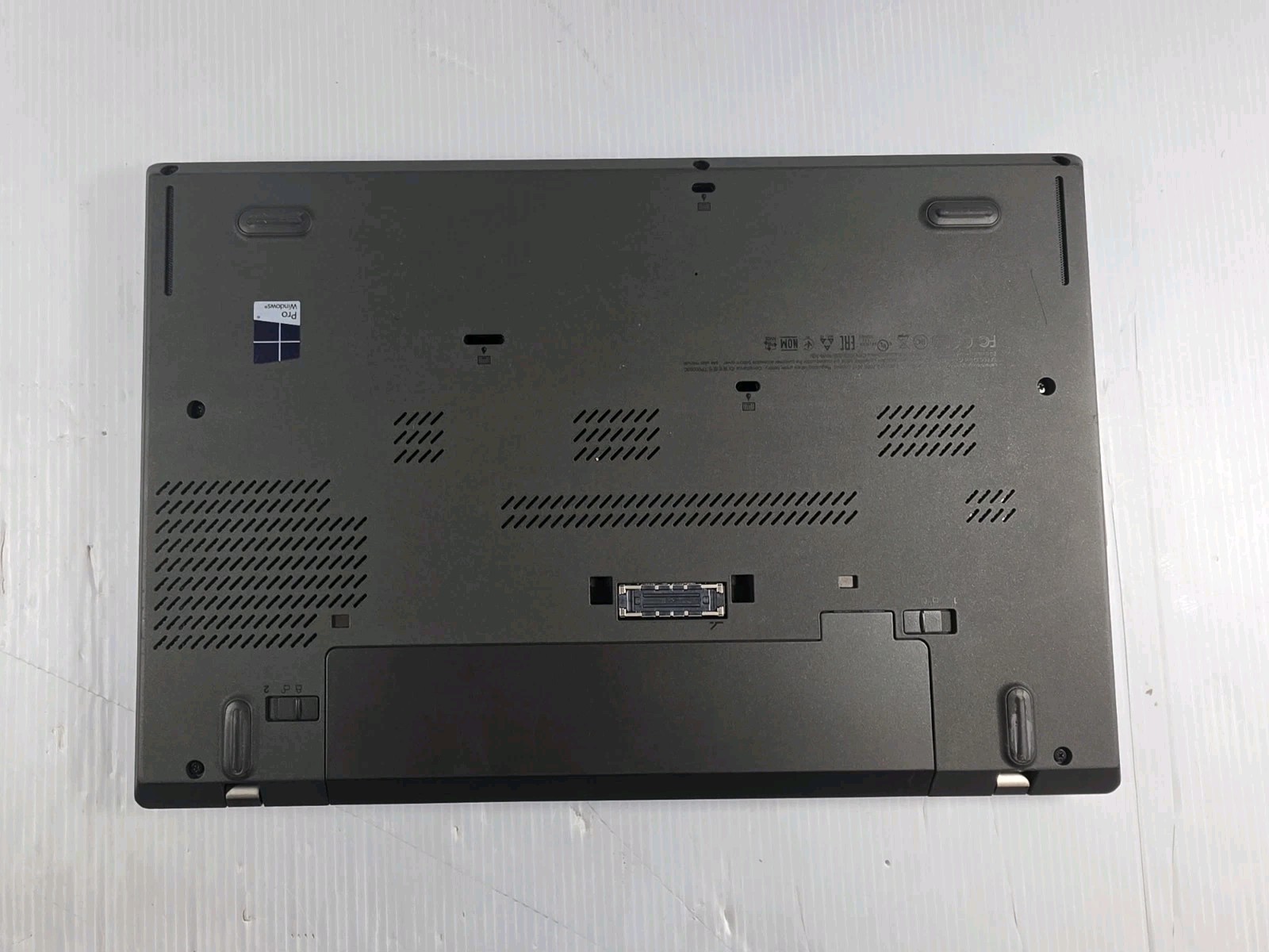 Lenovo ThinkPad T460 Intel Core i5-6200U 2.3ghz 16GB RAM 500GB SSD Window 11