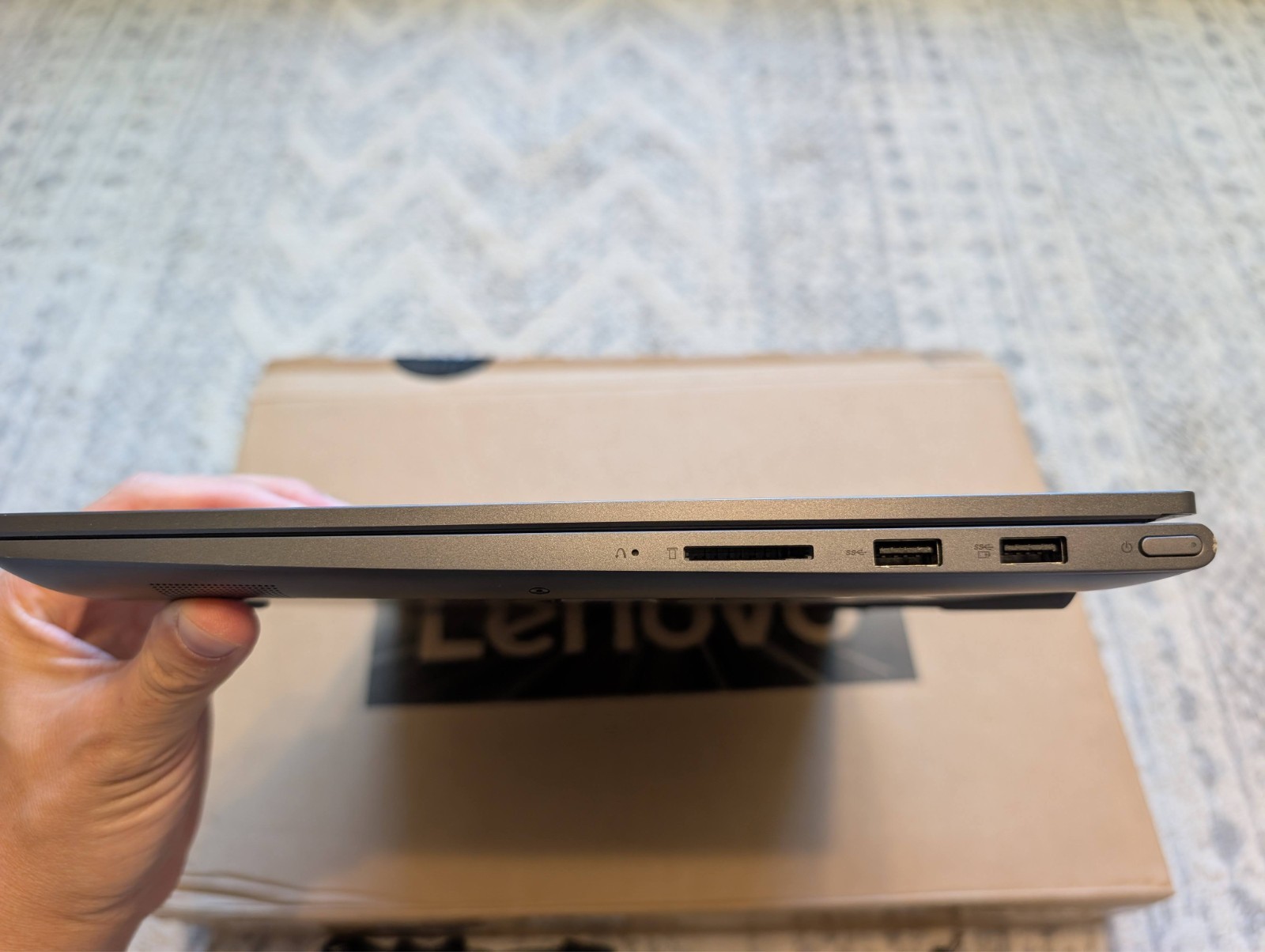 Lenovo IdeaPad Slim 7 16″ Touch i7-12700H 32GB 1TB SSD Arc A370M 82VB0000US