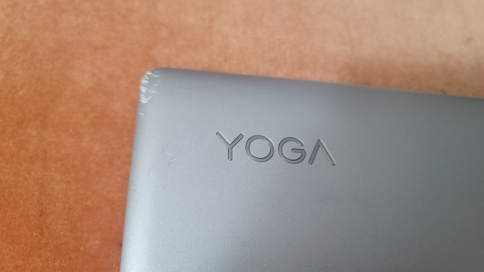 Lenovo YOGA 11.6″ Pentium 4410Y 1.5GHz 4GB Ram 128GB SSD Win11 home/Office2021