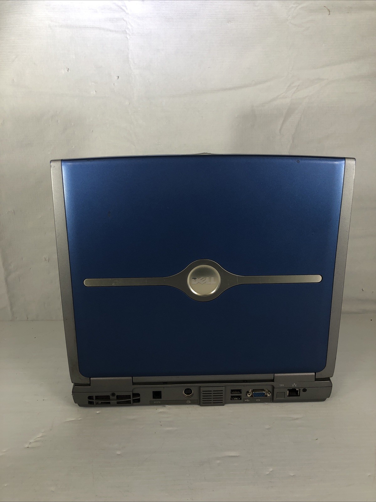 Dell Inspiron 1100 15.1″ Blue Intel Celeron 2.30 Ghz 128 KB No HDD/OS