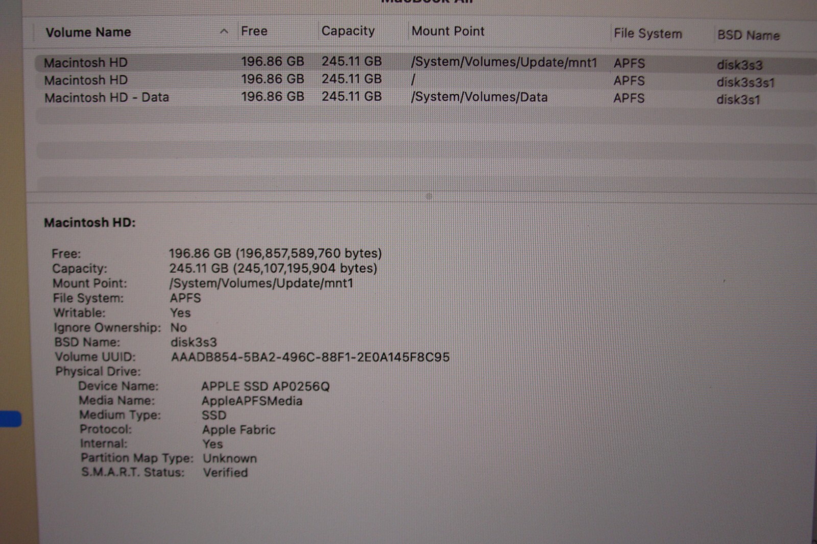 Apple MacBook Air A2337 13.3″ M1 (2020) 8CPU/7GPU 8GB 256GB MGN63LL/A OS Ventura