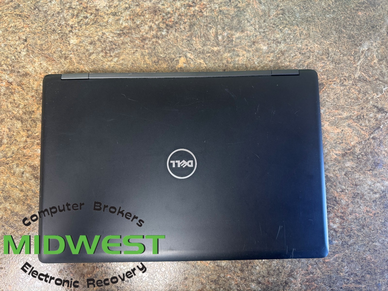 Dell Latitude 5580 i7-7820HQ 2.9GHz 8GB RAM (NO OS/HDD/SSD)