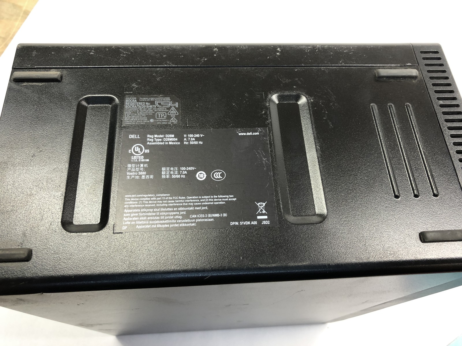Dell Vostro 5880 Intel i7-10700 8GB RAM No Storage No OS