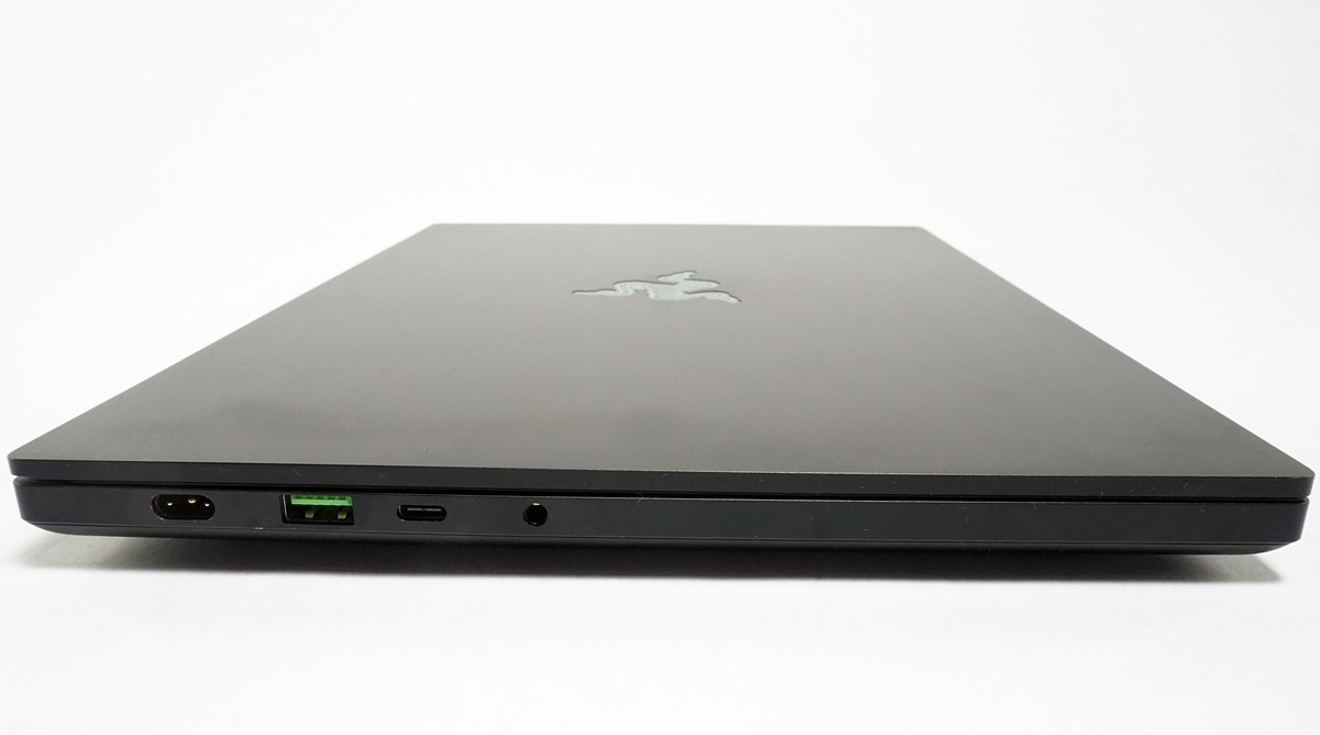 AS IS Razer Blade 14 240Hz AMD Ryzen 9 7940HS 16GB RAM 1TB SSD RTX 4060 READ!
