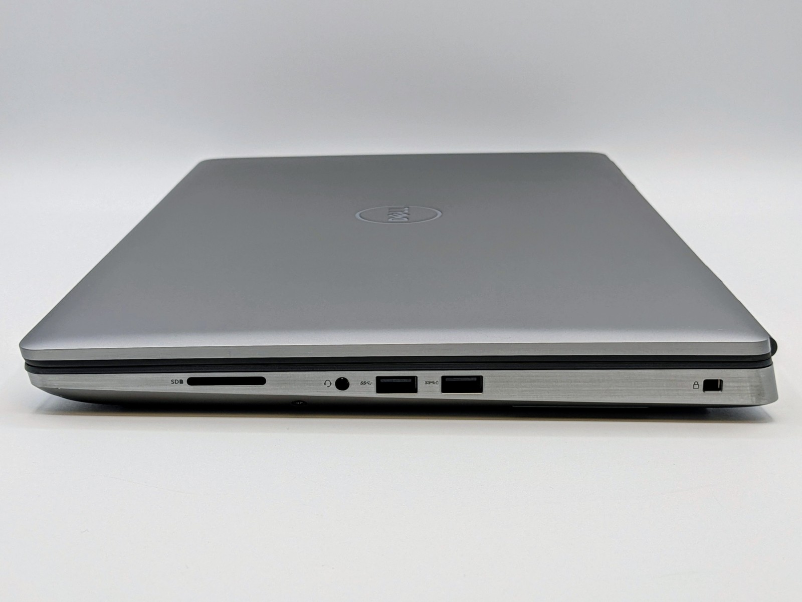 Dell Precision 7550 15″ FHD Touch I7-10850H 1TB SSD 32GB W11 Quadro RTX 3000