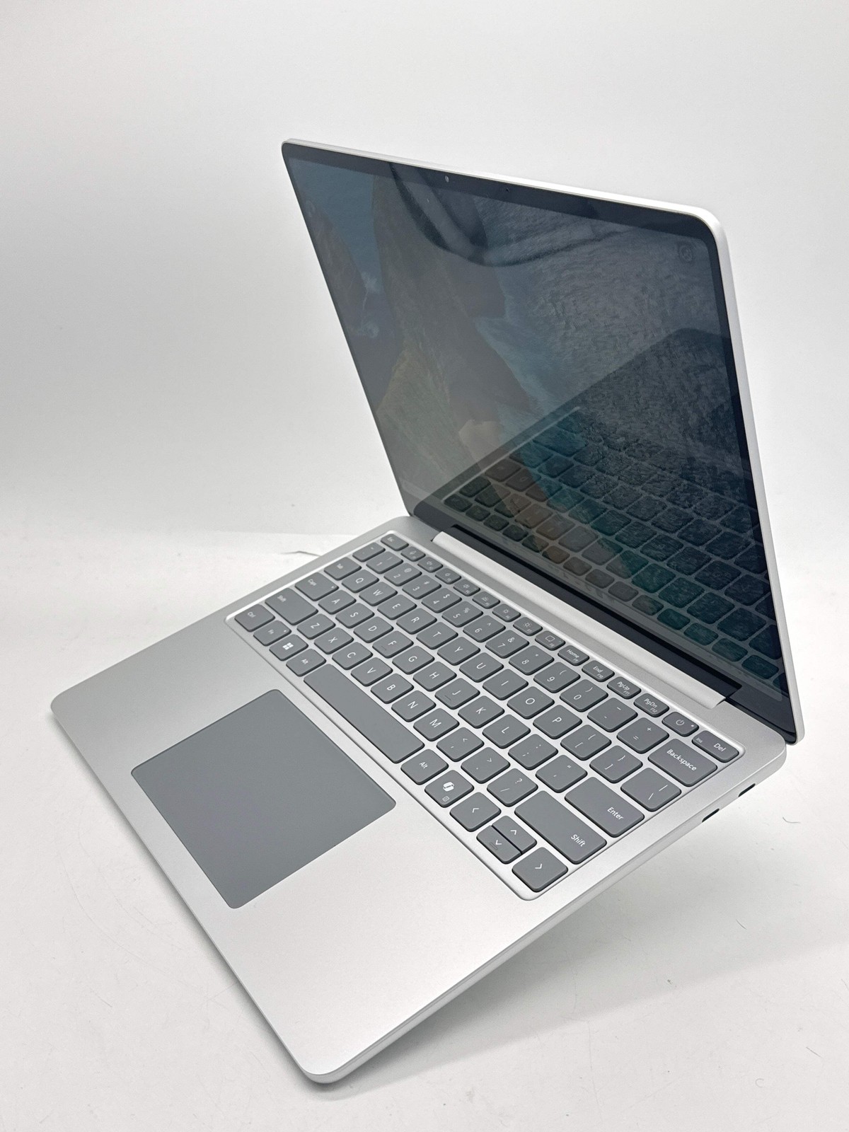 Microsoft Surface Laptop 2156 13″ Core Ultra 5 16GB 512GB Silver Used