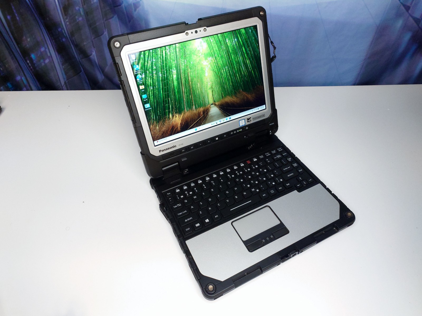 Panasonic Toughbook 33 CF-33 Mk1 12″ i7 16GB 500GB SSD Win 11 Pro Touch GPS LTE
