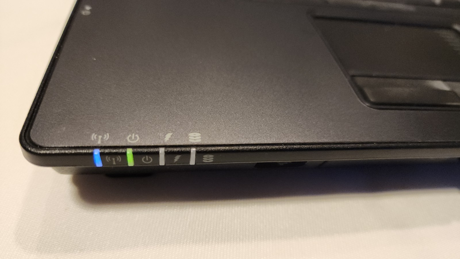 HP Compaq TC4200 Intel Pentium M 1.86Ghz 12.1″ TouchScreen Laptop and DVD drive