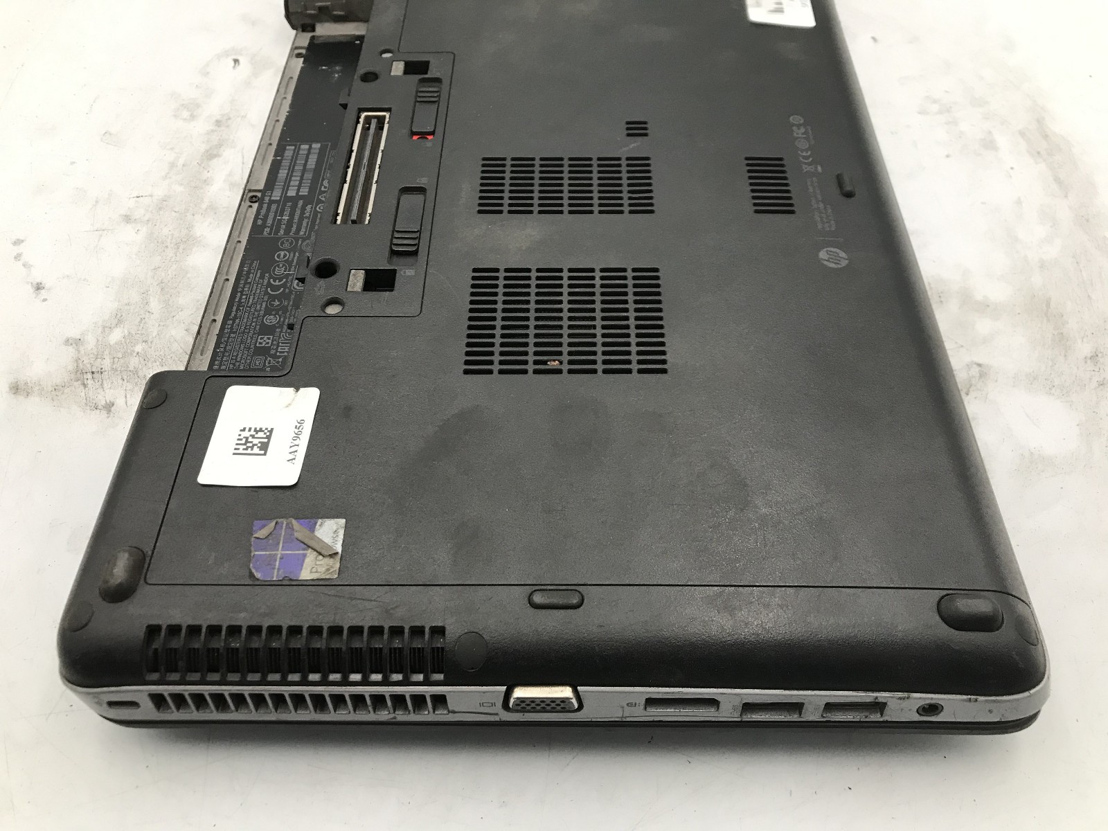 HP PROBOOK 640 G1 – FOR PARTS/BAD LCD – INTEL I5 4TH GEN – NO RAM -14″ -READ- BB