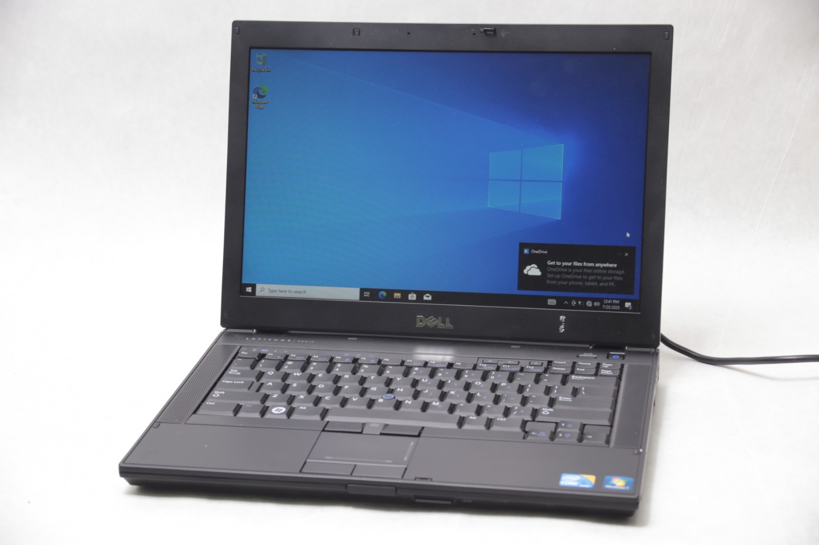 Dell Latitude E6410 14″ Intel i5 M560@2.67GHz 4GB 250GB Win 10 BAD BATTERY