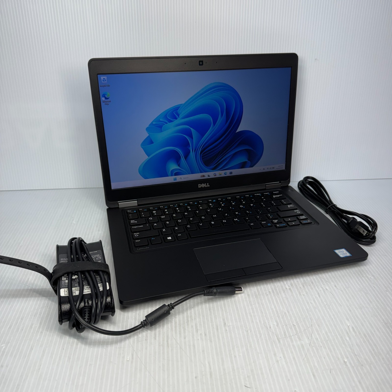 Dell Latitude 5480 i5-7200U 14″ Windows 11 Pro Laptop 128GB NVMe SSD 16GB RAM
