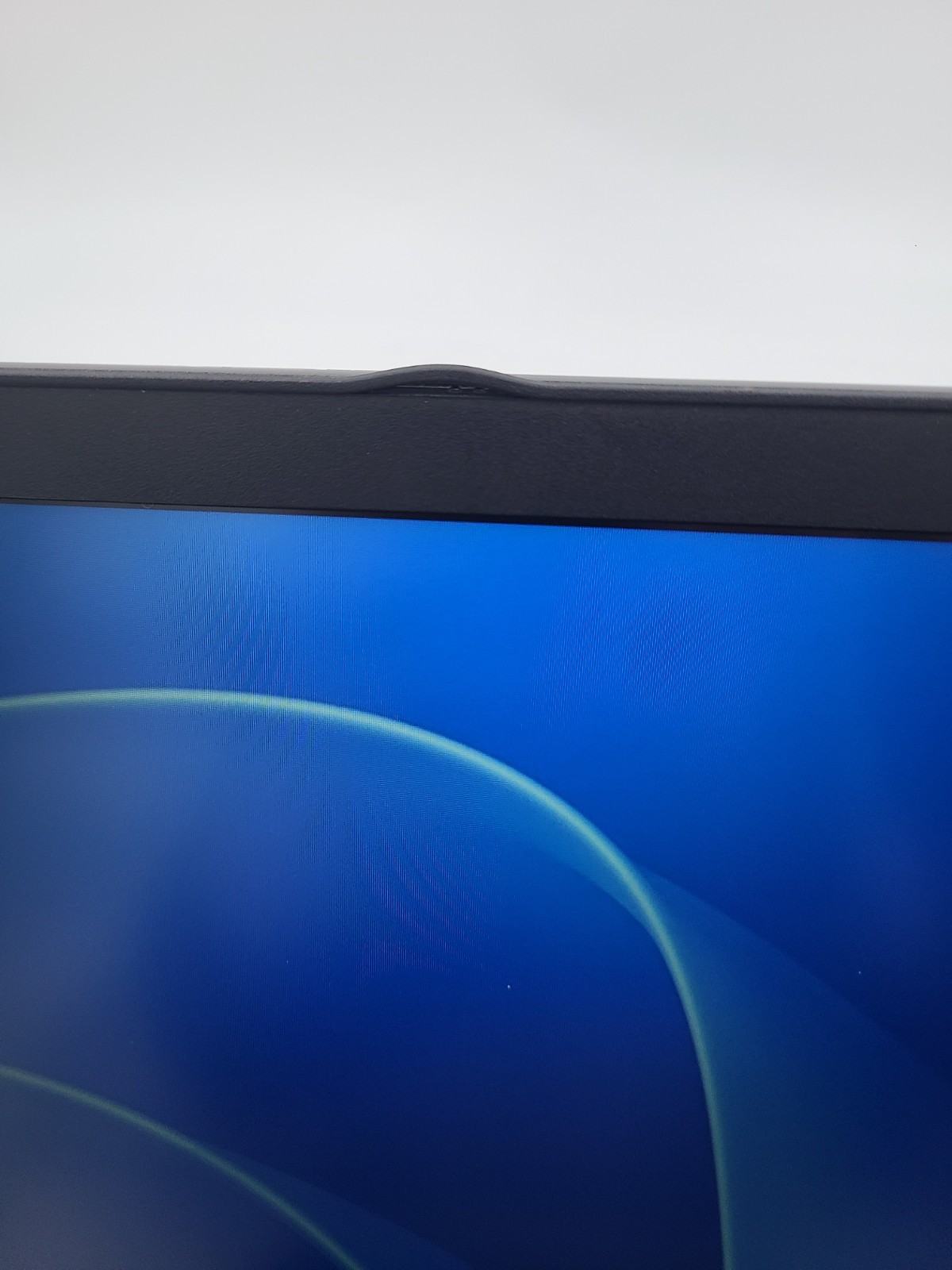 Dell Latitude 5500 i5-8265U 1.60GHz 8GB Ram 256GB SSD Win 11 Pro