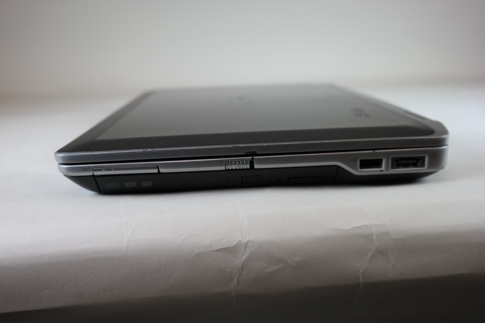 Dell Latitude E6320 Core i3-2310M -FOR PARTS ONLY