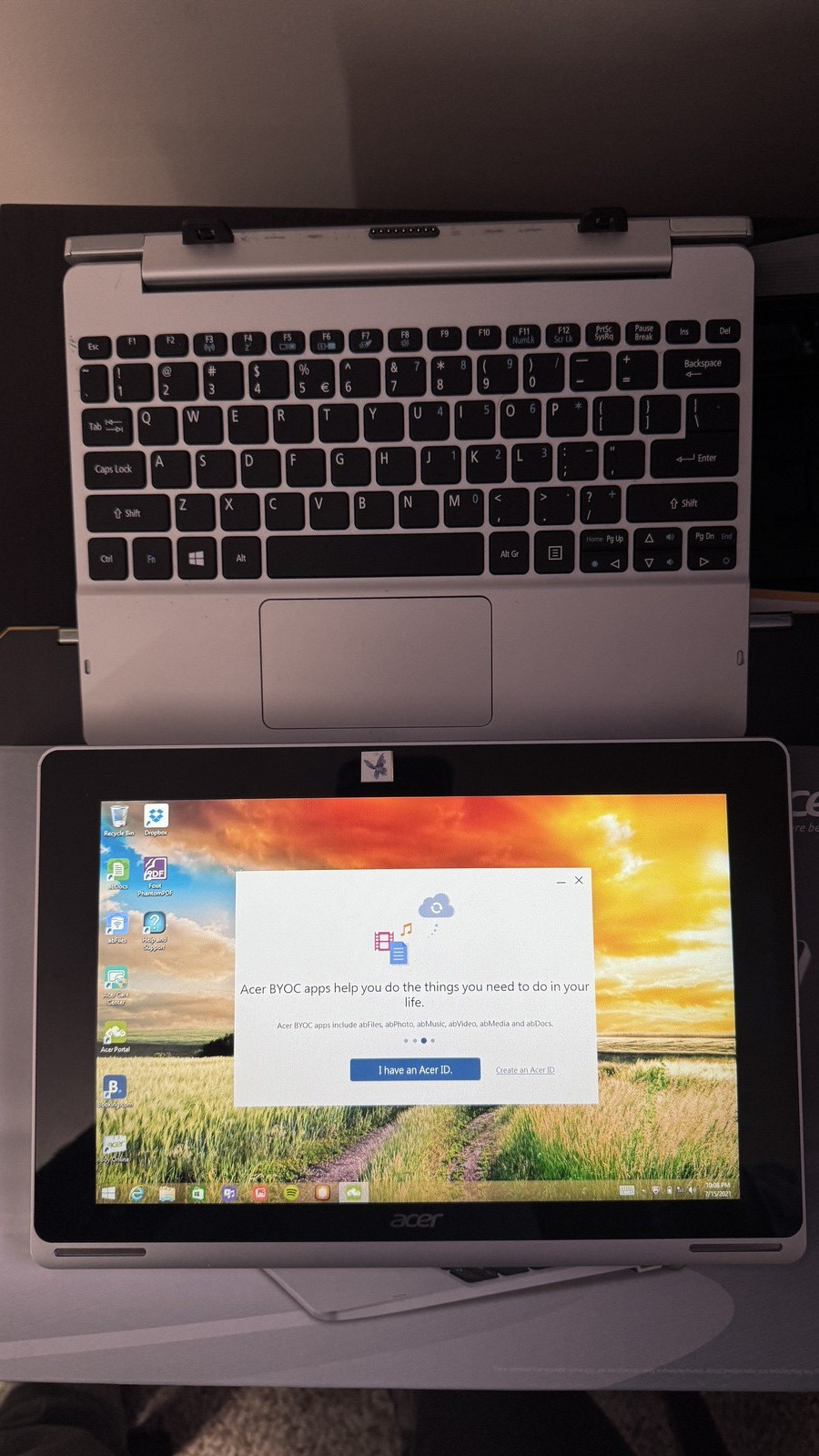 Acer Aspire Switch 10 10.1″ 2-in-1 Detachable Touch 2GB 64GB Win 8.1 in Gray