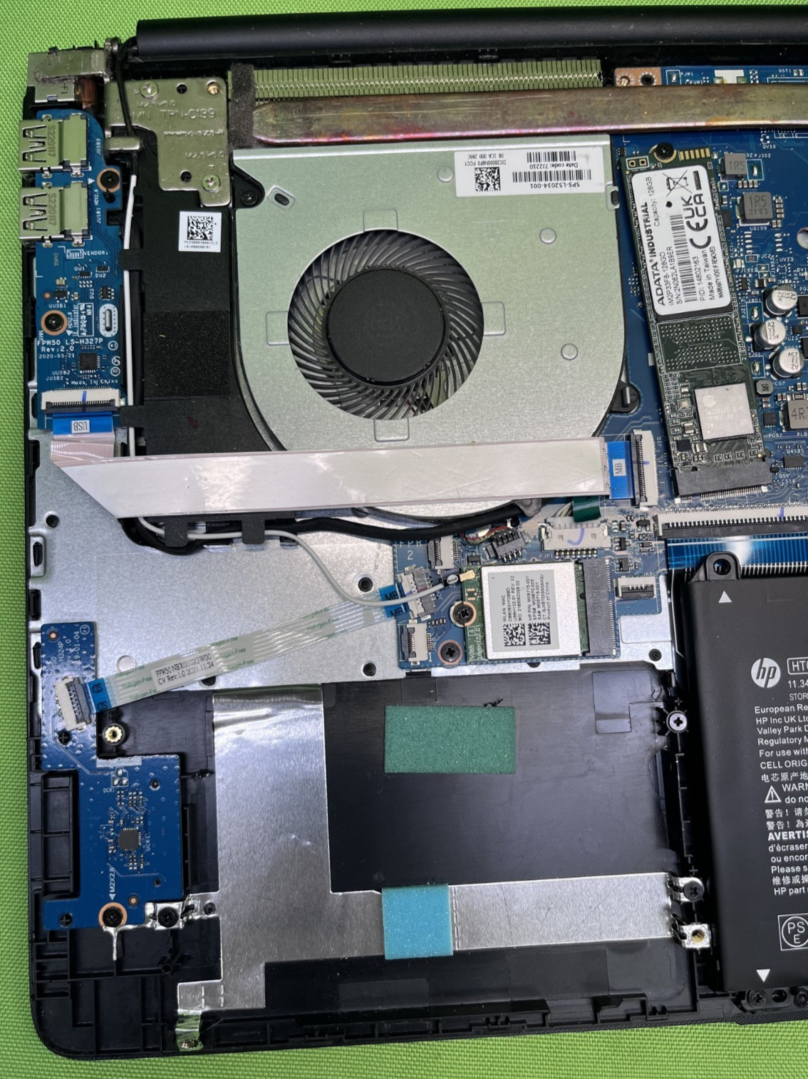 *AS IS* HP 15t-dw300 15.6″ Intel Core i7-1165G7@2.80 8GB/128 GB SSD/Win11 Home