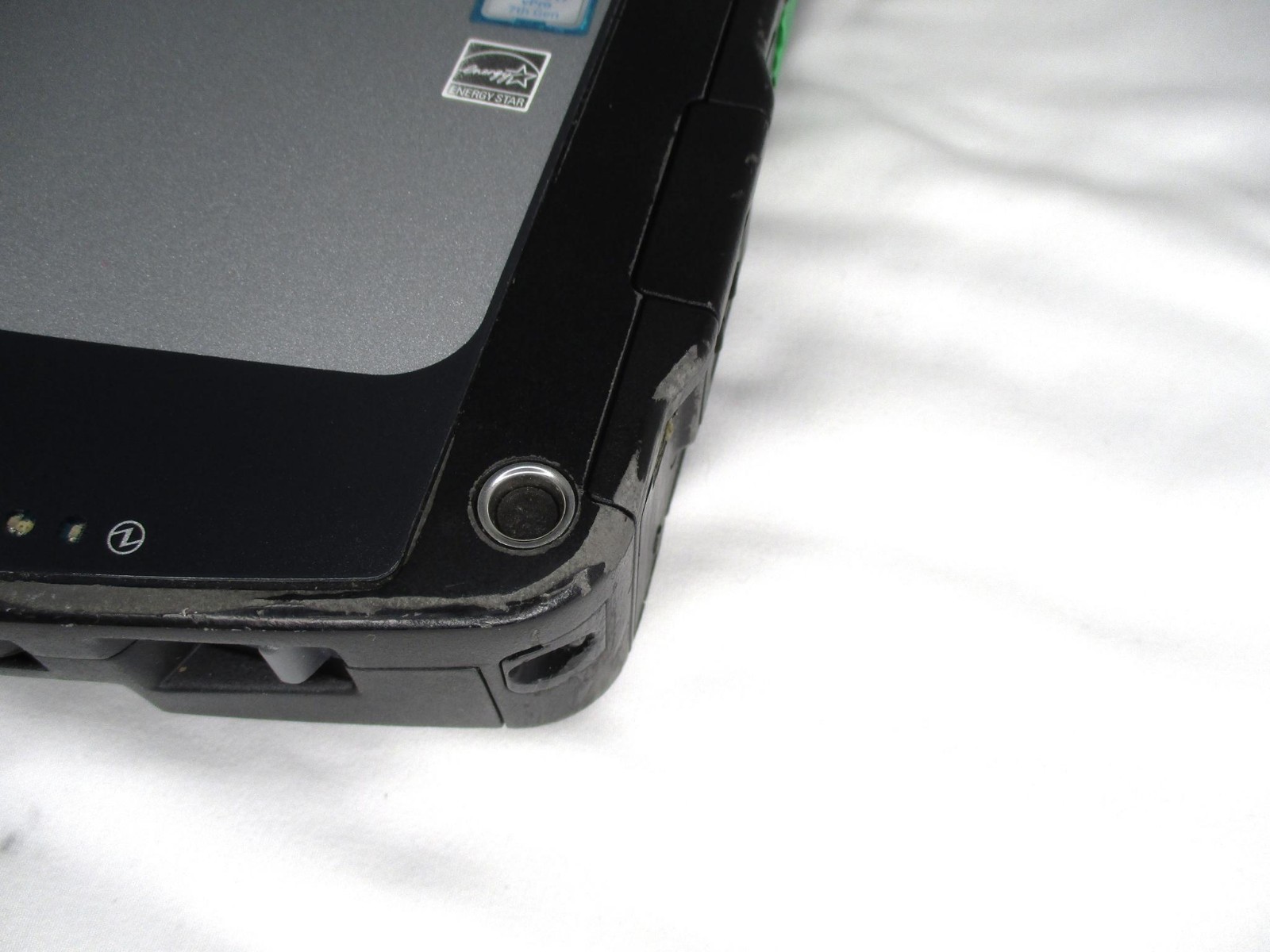 Panasonic Toughbook CF-31 MK6 i7-7600U 2.8Ghz 16GB 256GB Wi-Fi GPS LTE DVD-read