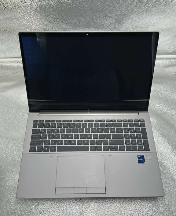 ZBook Fury 16 G10 Workstation PC i7-13850HX 64GB RAM 1TB SSD RTX A1000 6GB