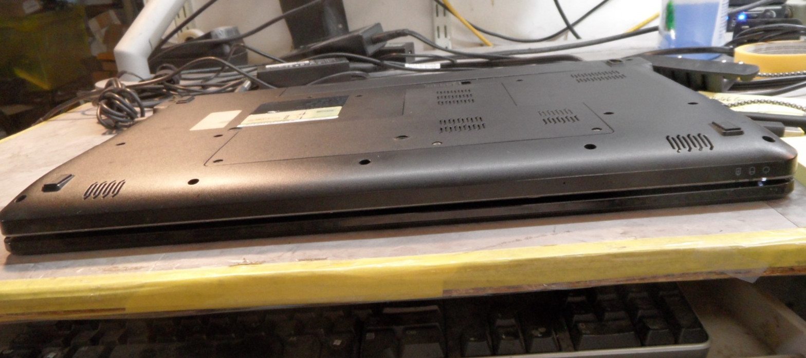 Inspiron 1764 Booted Windows Hard Drive Wiped 500 SSD
