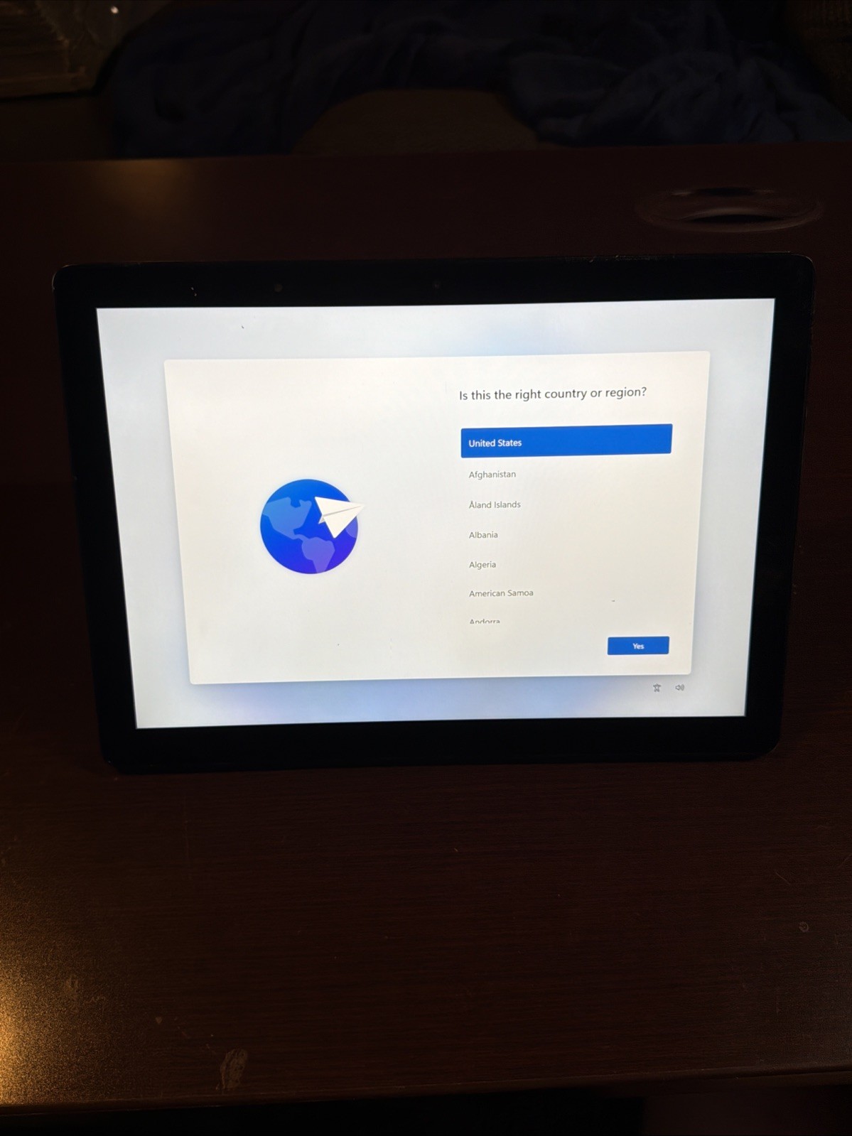 Dell Latitude 5290 12″ 2 in 1 Tablet i3-8130u 4gb Ram 128gb SSD Windows 11 Pro