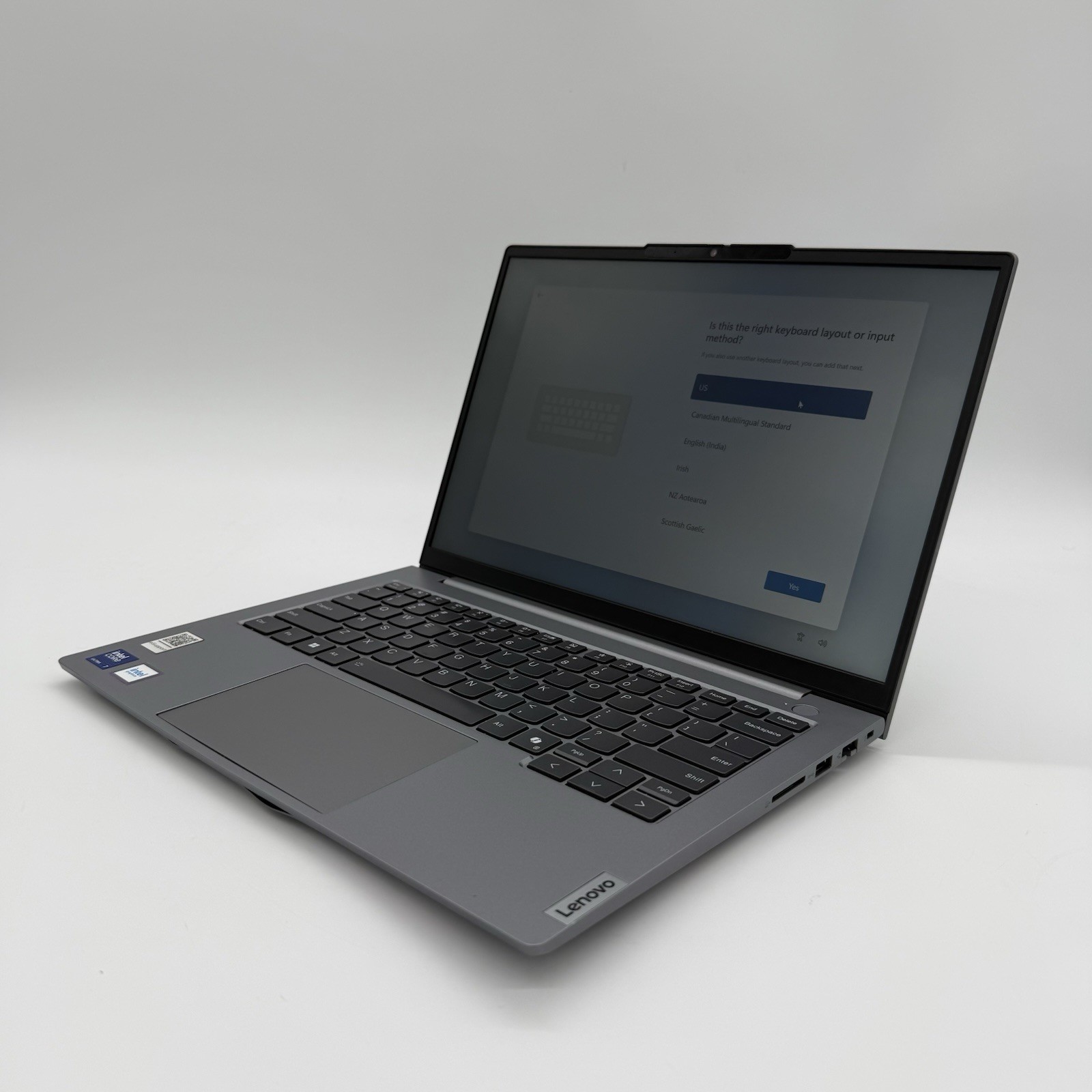 Lenovo ThinkBook 14 G7 IML 14″ Ultra 7 155U 16GB DDR5 512GB SSD Touchscreen
