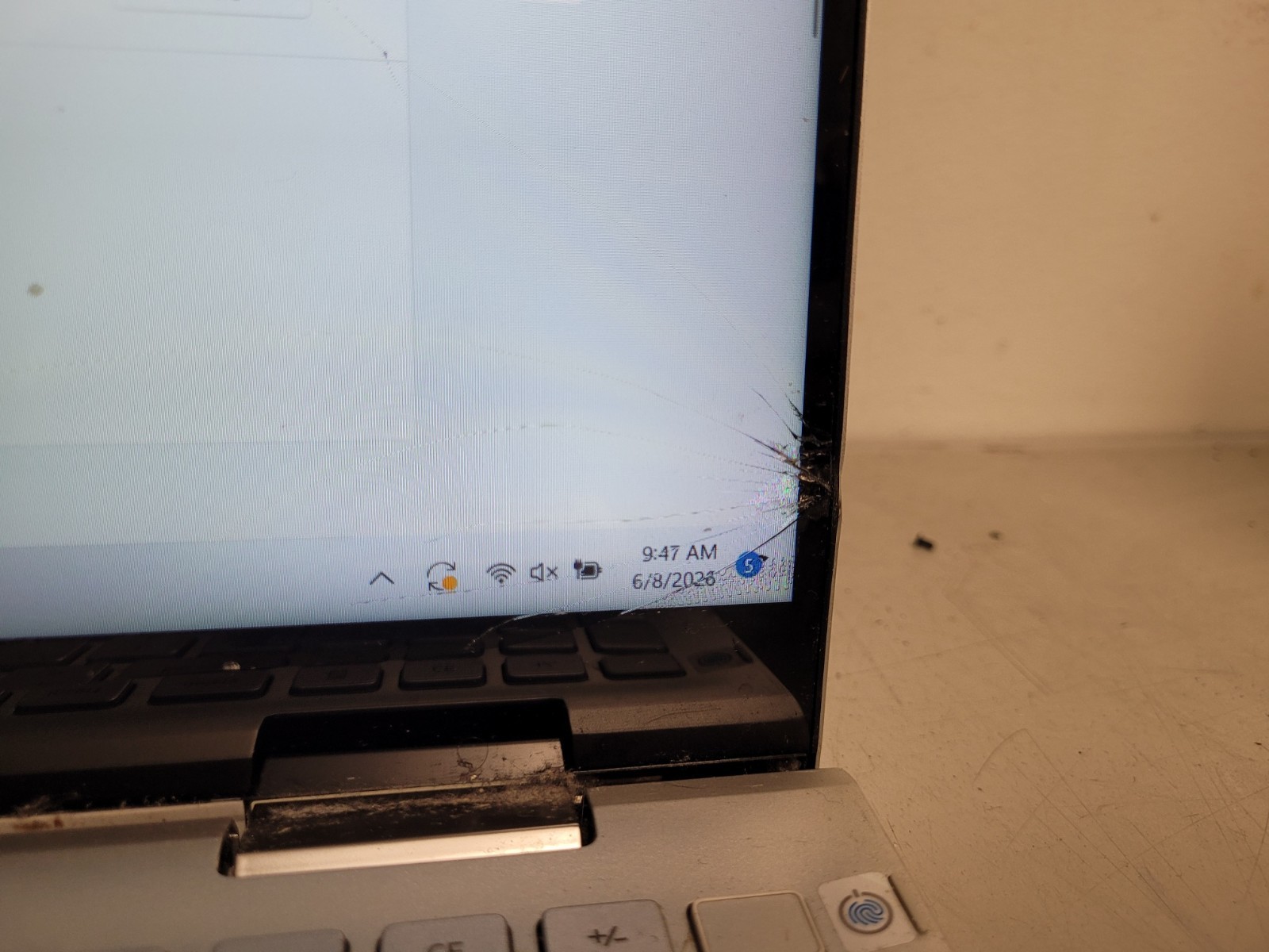 Dell inspiron 7506 2in1 broken i5-1135G7 2.4ghz 12 gb ram no ssd *parts BF91G63