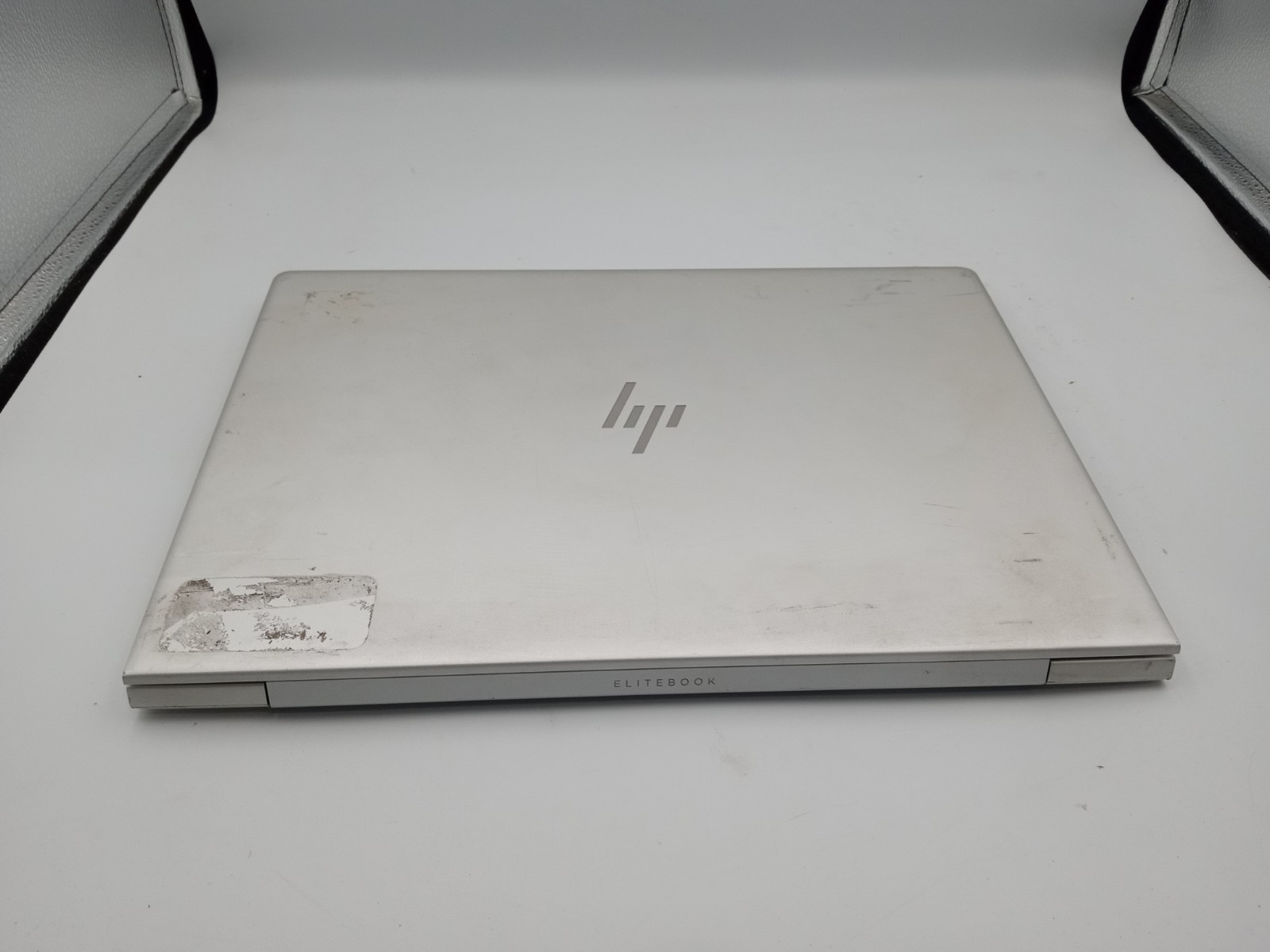 HP EliteBook 840 G5 14″ Touchscreen Intel Core i7 4GB 128GB SSD Windows 11