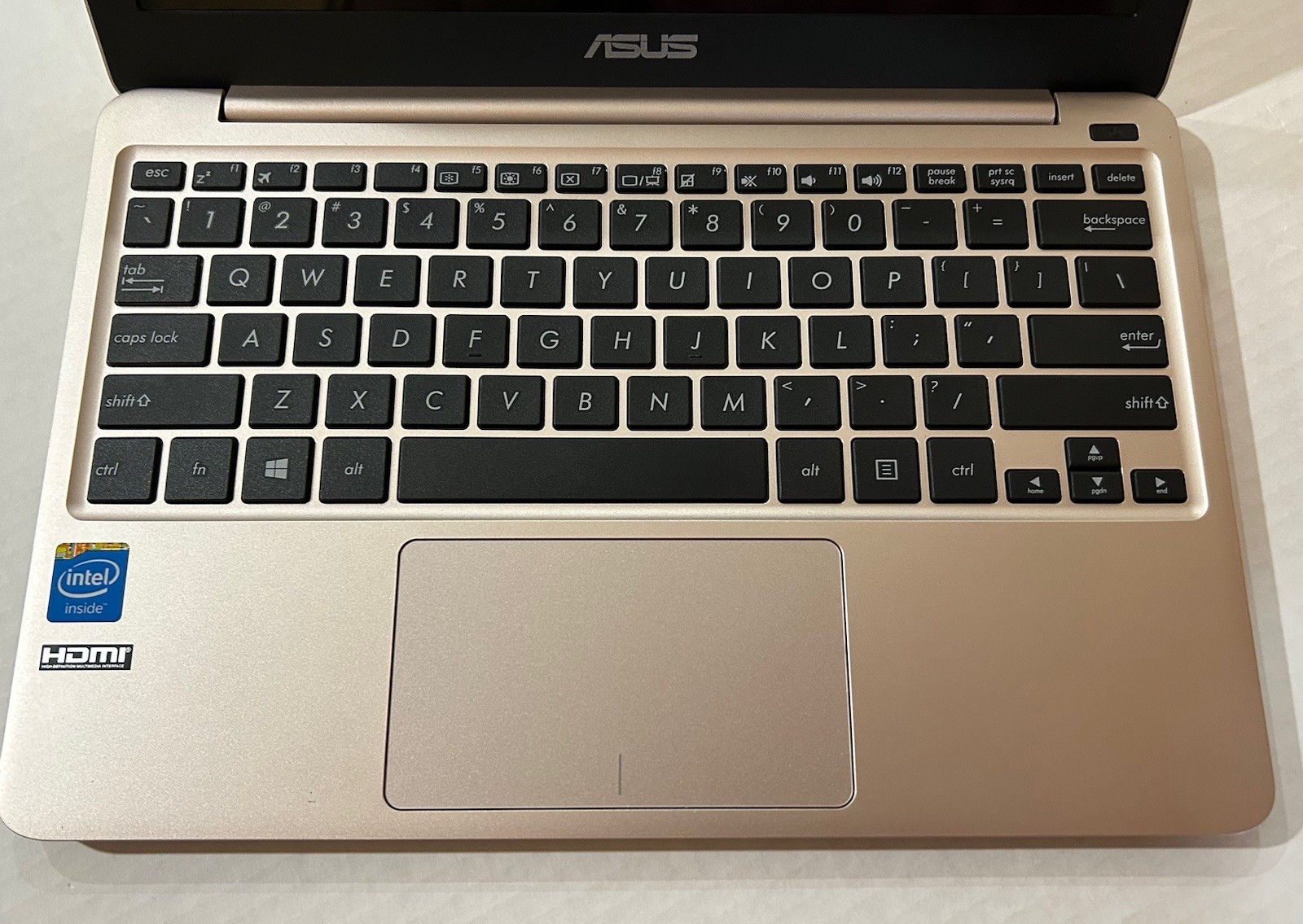 ASUS X205T 11.6″ Intel Z3735F, 2GB RAM, 32GB Storage, Win8, Gold (DEAD BATTERY)