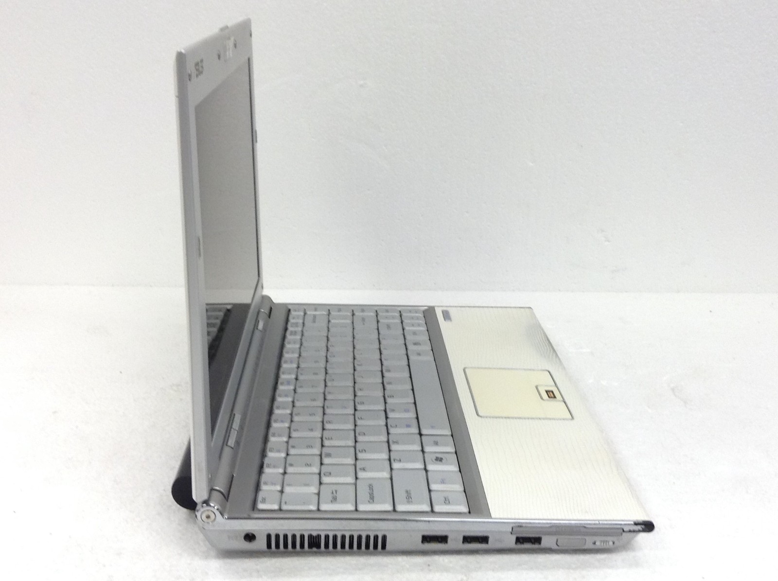 ASUS U6E Laptop 12″ Core 2 Duo T7500 2.20GHz 2GB Ram, NO HDD, WORKING FREE SHIP