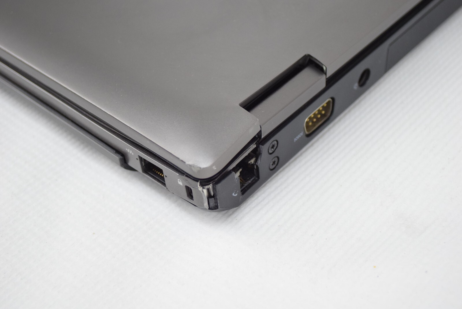 HP 6560b Intel Core i5-2450M 2.50 GHz 4GB Laptop Computer NO HDD NO OS